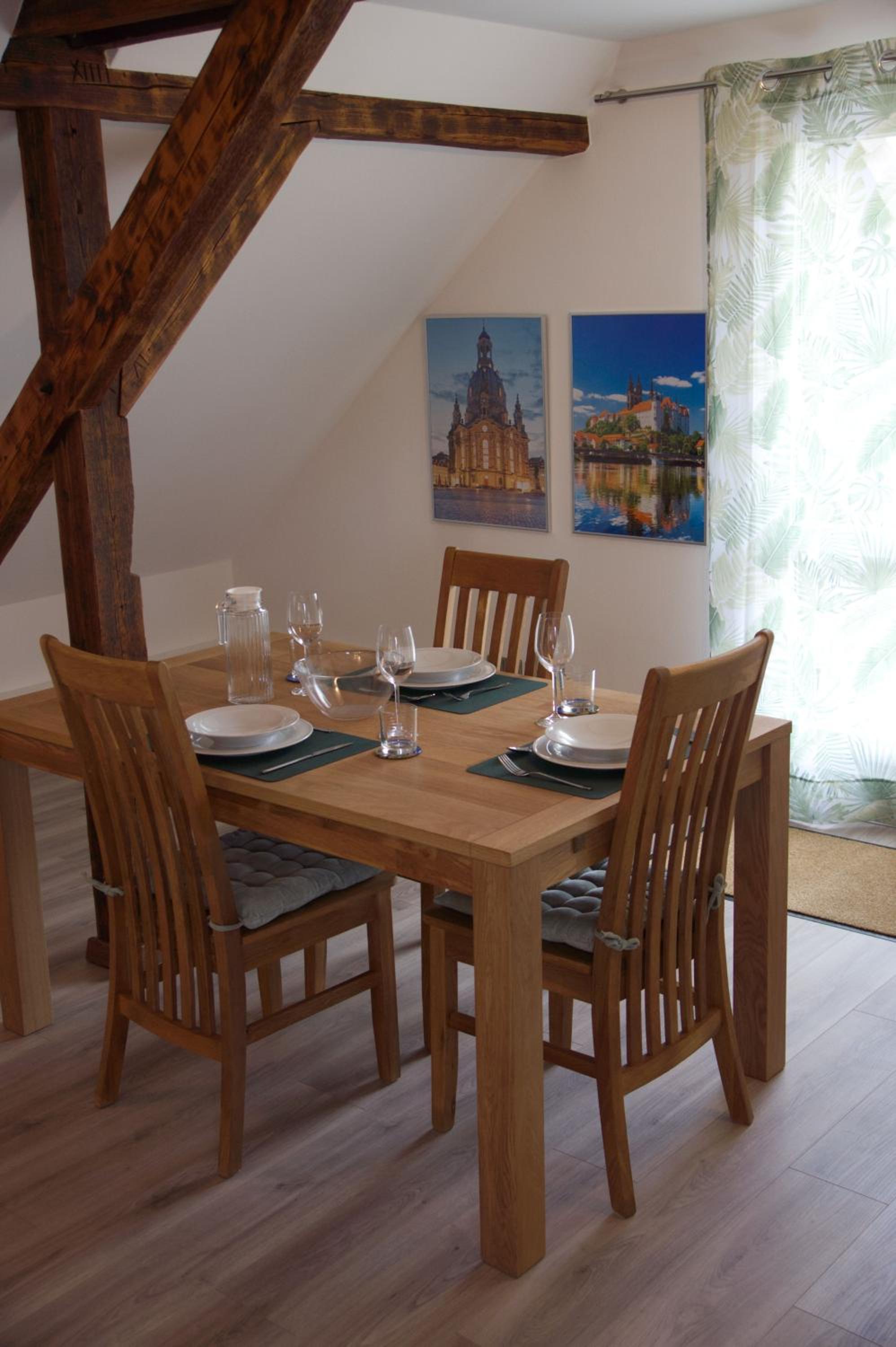 Apartment Traumzeit mit Balkon in Vorstadtvilla