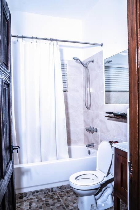 2BR I 1.5 Bath I Ocean & Mountain Views I Apartment w/ Balcony I Montego Bay view 3