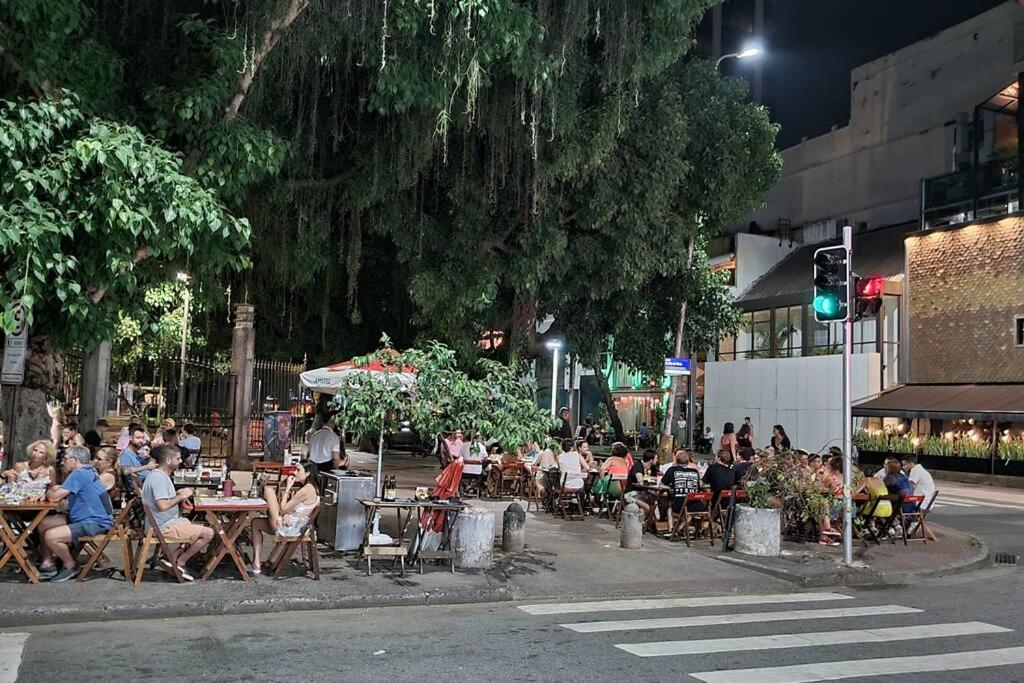 Apartamento 3 quartos no Quadrilátero de Charme em Ipanema