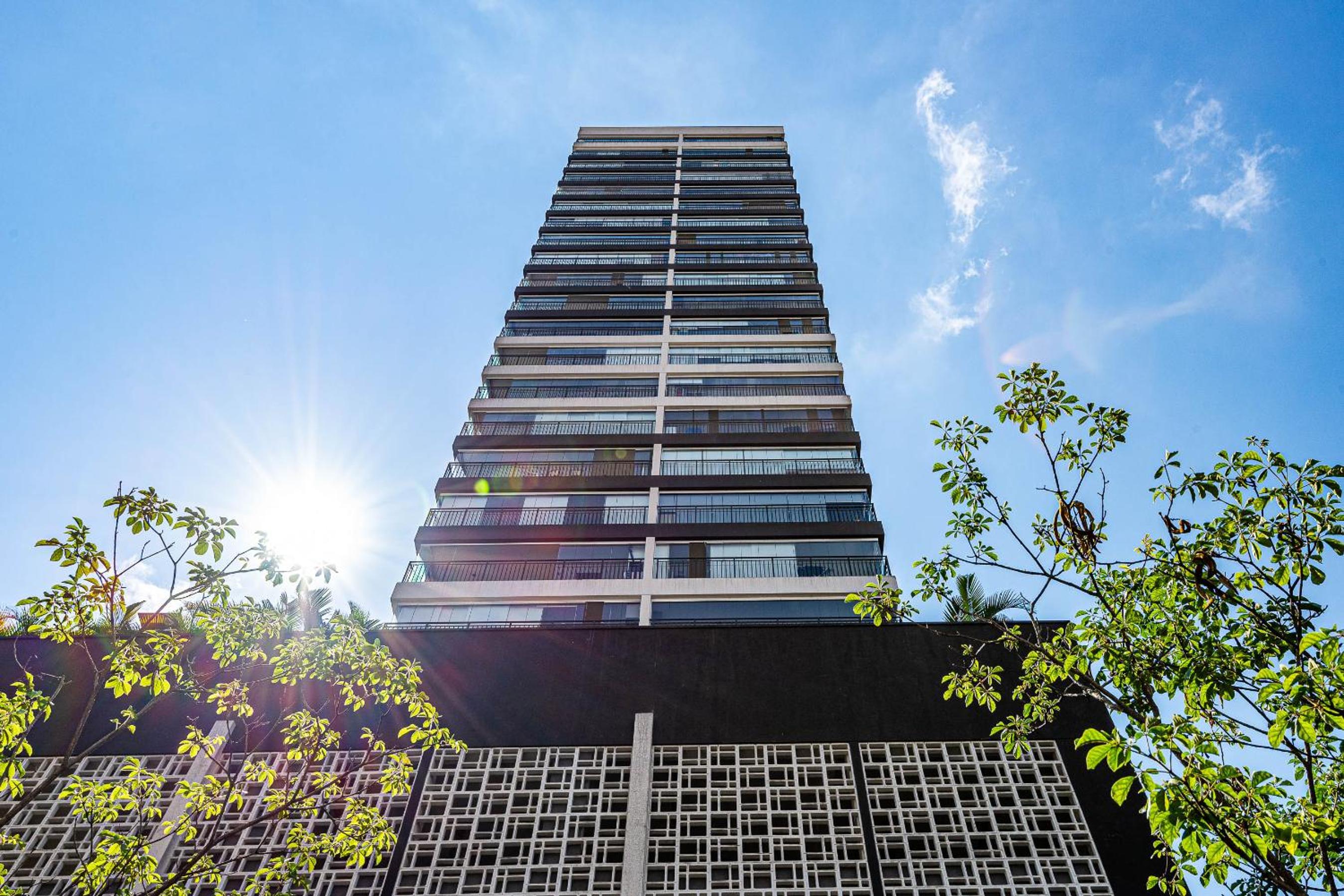 FLAT GRANDE EM CONDOMINIO DE LUXO - CENTRO DE SÃO PAULO