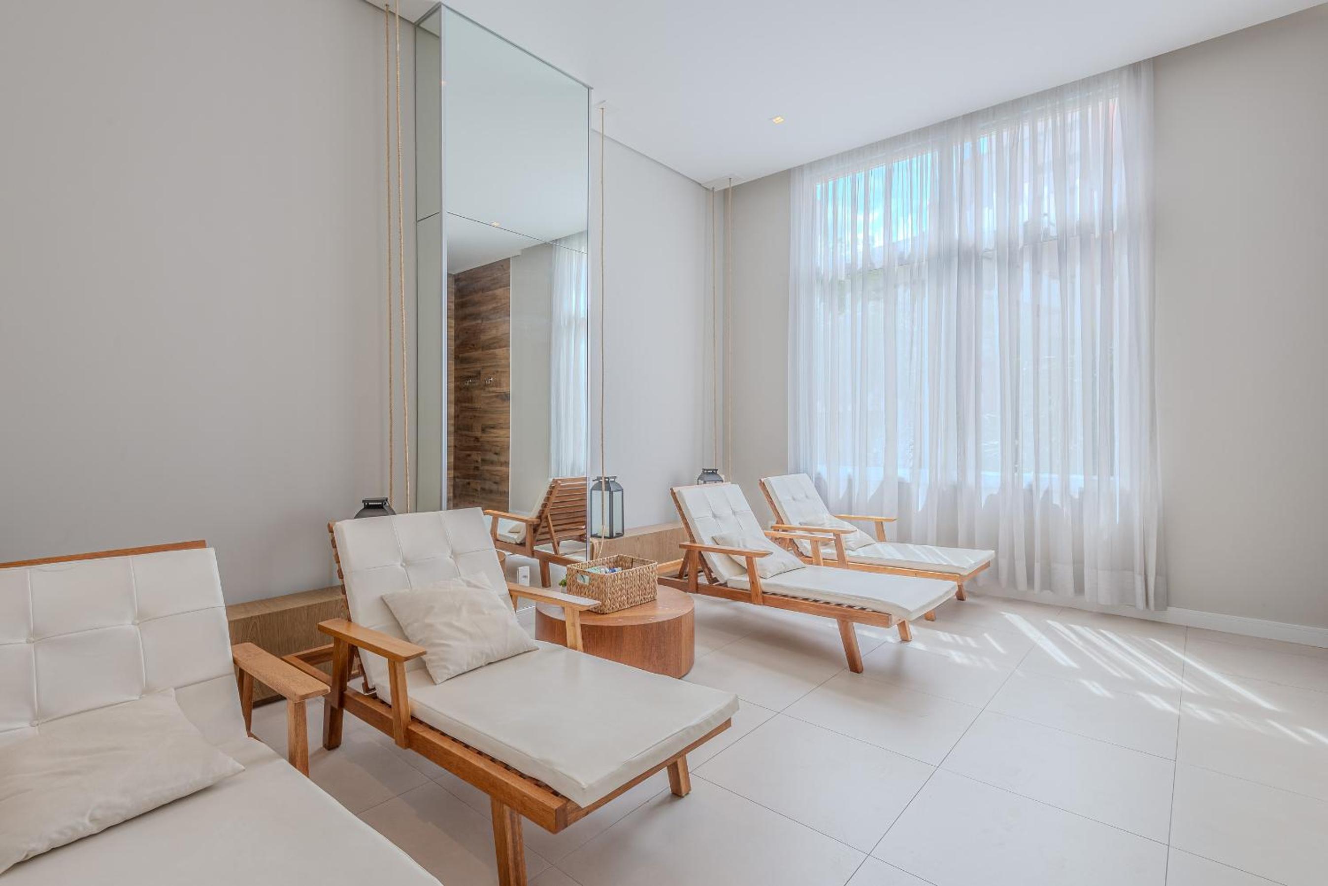 FLAT GRANDE EM CONDOMINIO DE LUXO - CENTRO DE SÃO PAULO