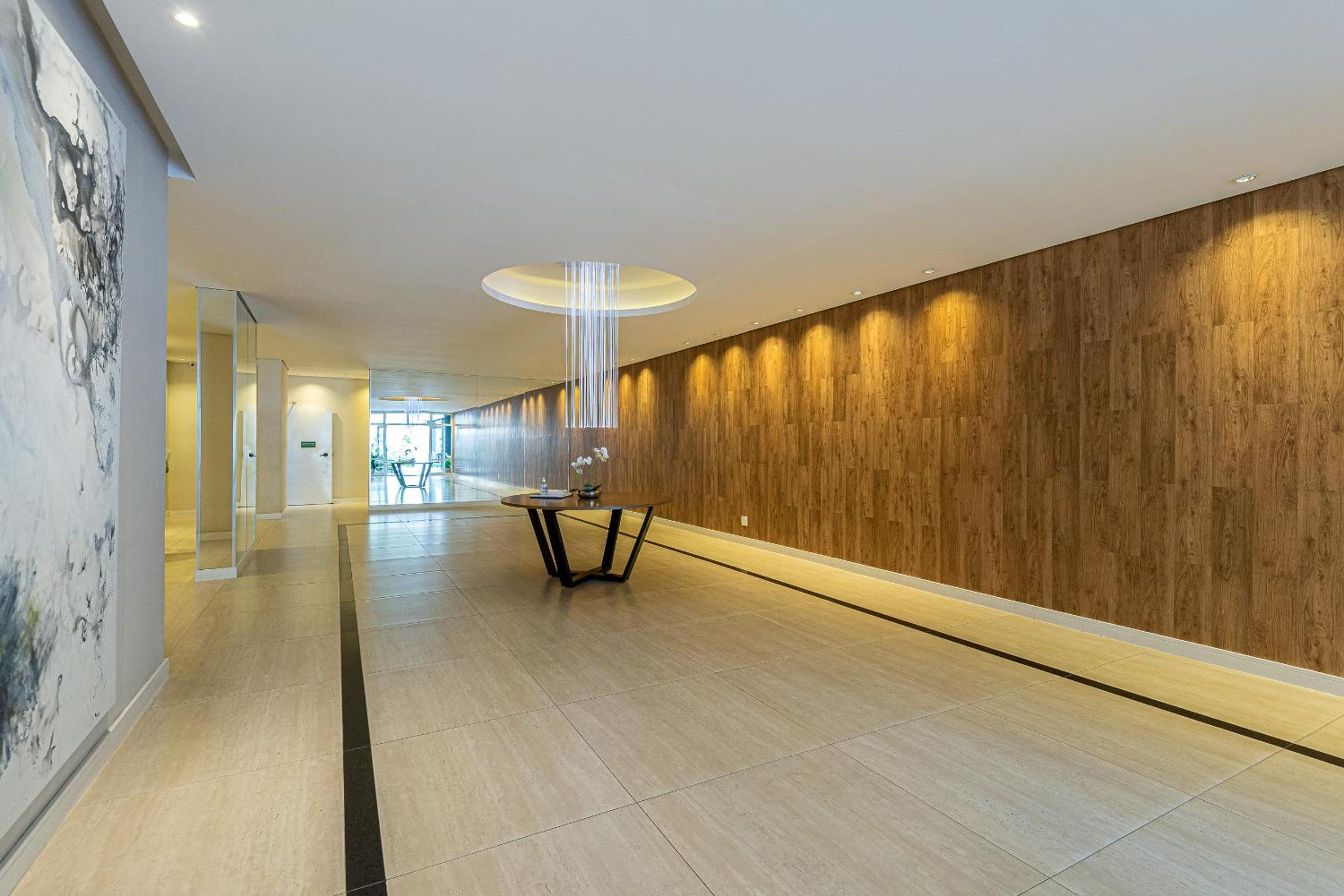 FLAT GRANDE EM CONDOMINIO DE LUXO - CENTRO DE SÃO PAULO