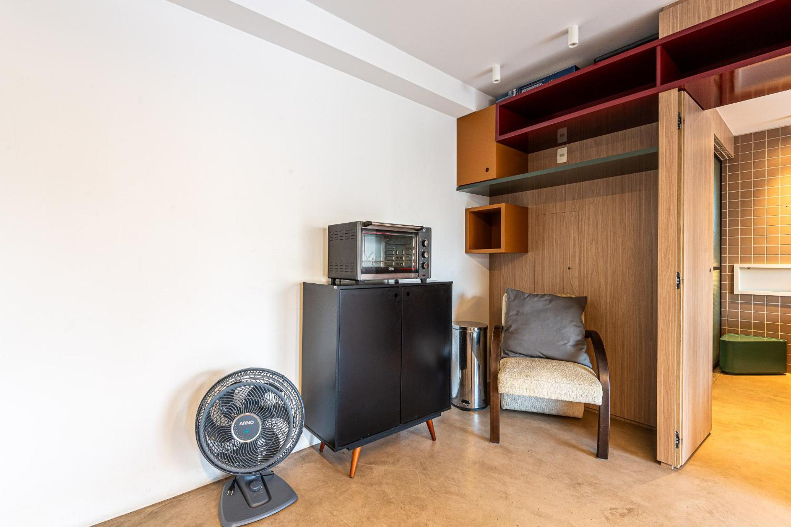 FLAT GRANDE EM CONDOMINIO DE LUXO - CENTRO DE SÃO PAULO