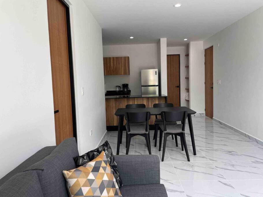 Departamento con alberca en Cancún