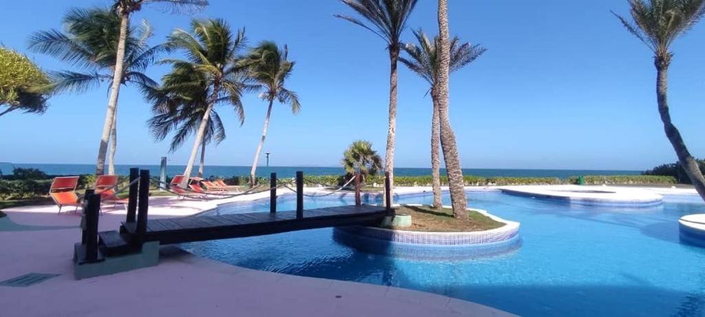 Cimarron Suites Playa Parguito