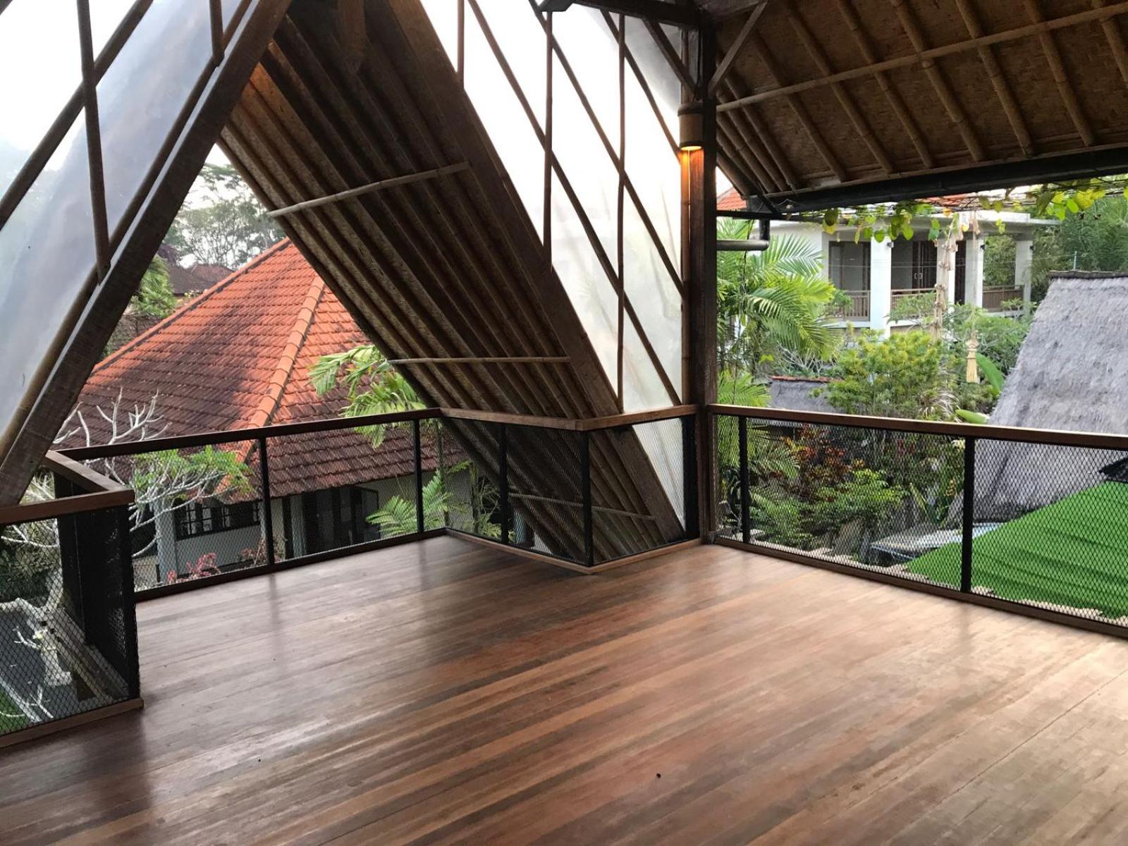 De, dalam secret nature