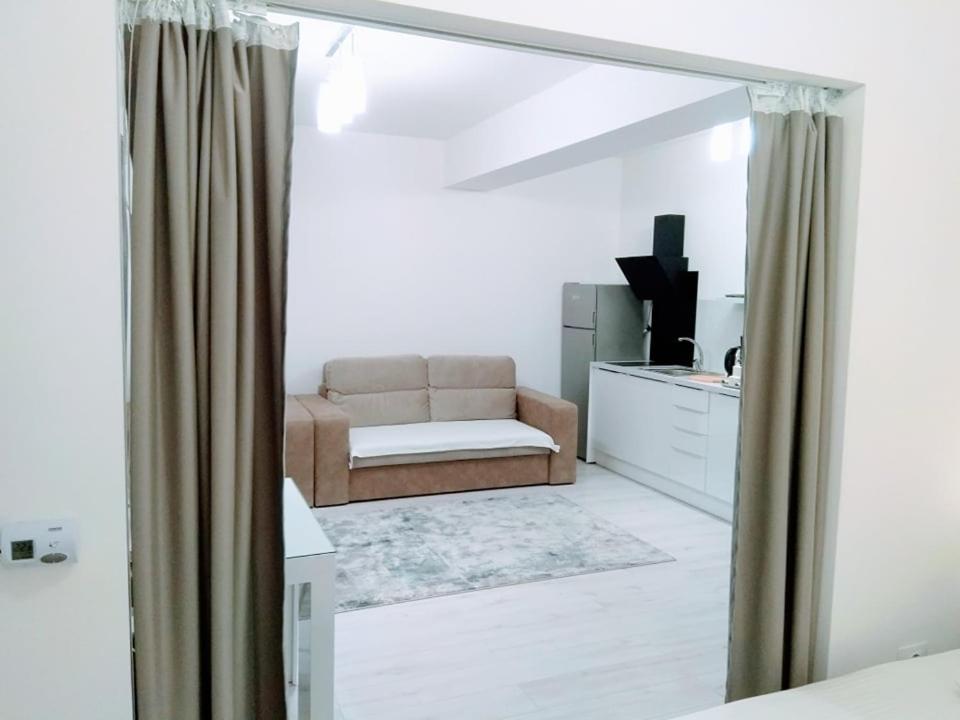 Studio Far-Primavera