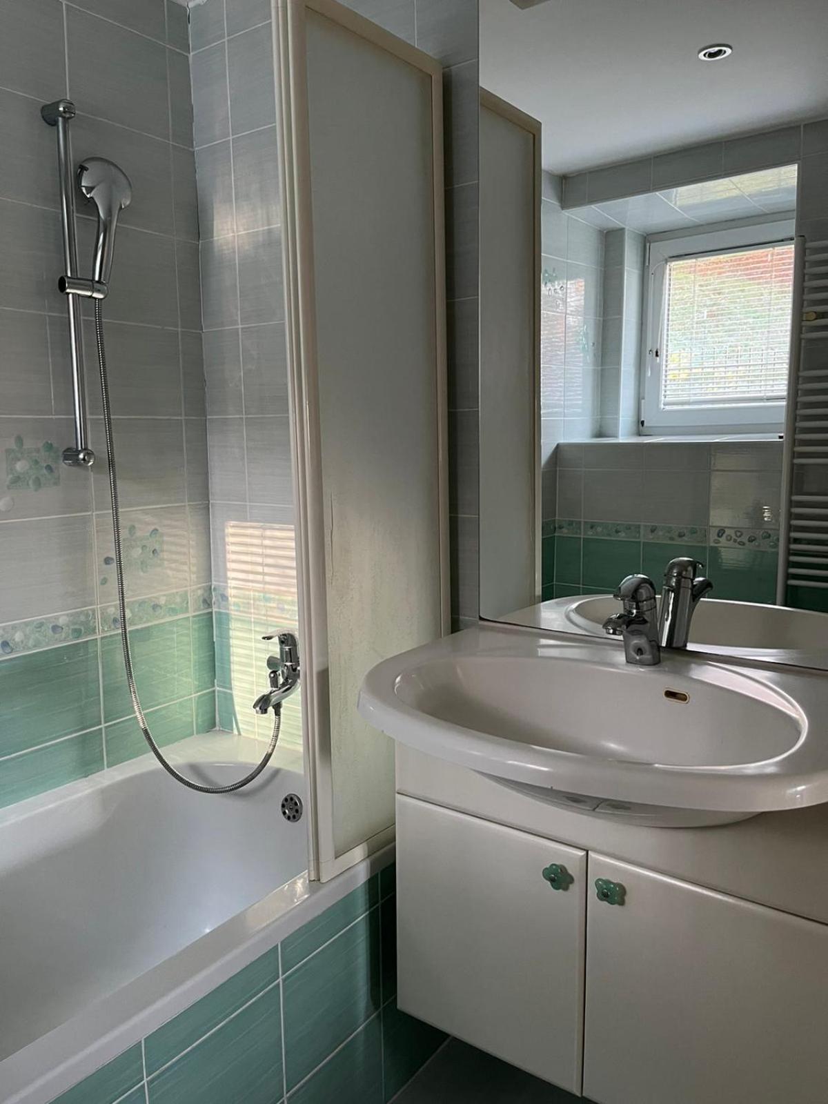 Apartma Movrin