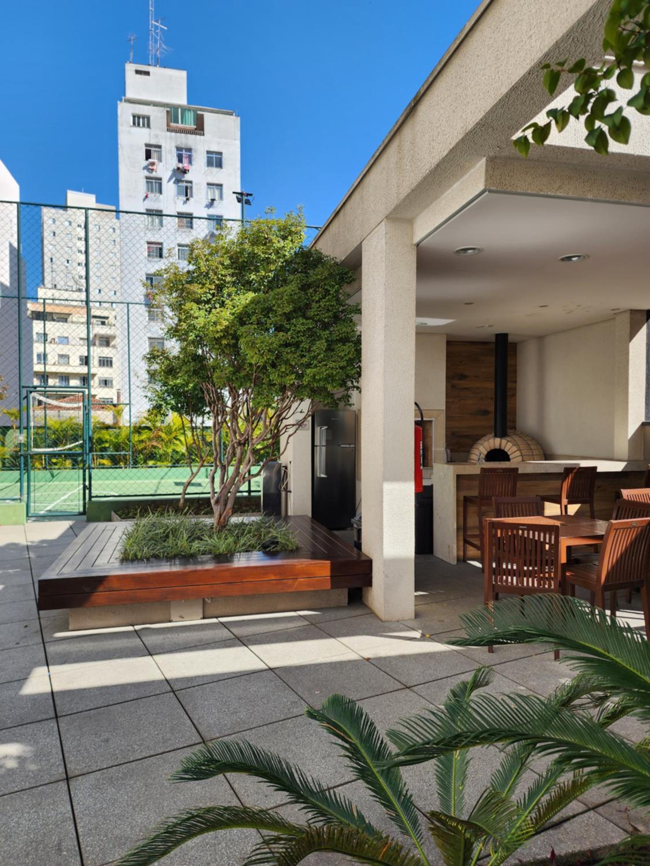 FLAT GRANDE EM CONDOMINIO DE LUXO - CENTRO DE SÃO PAULO