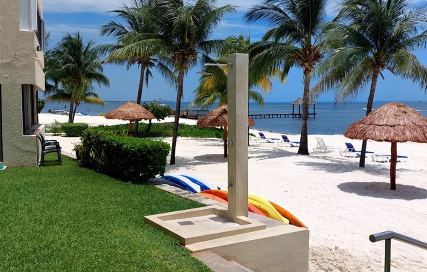 Oceanfront Condo at Unique Location