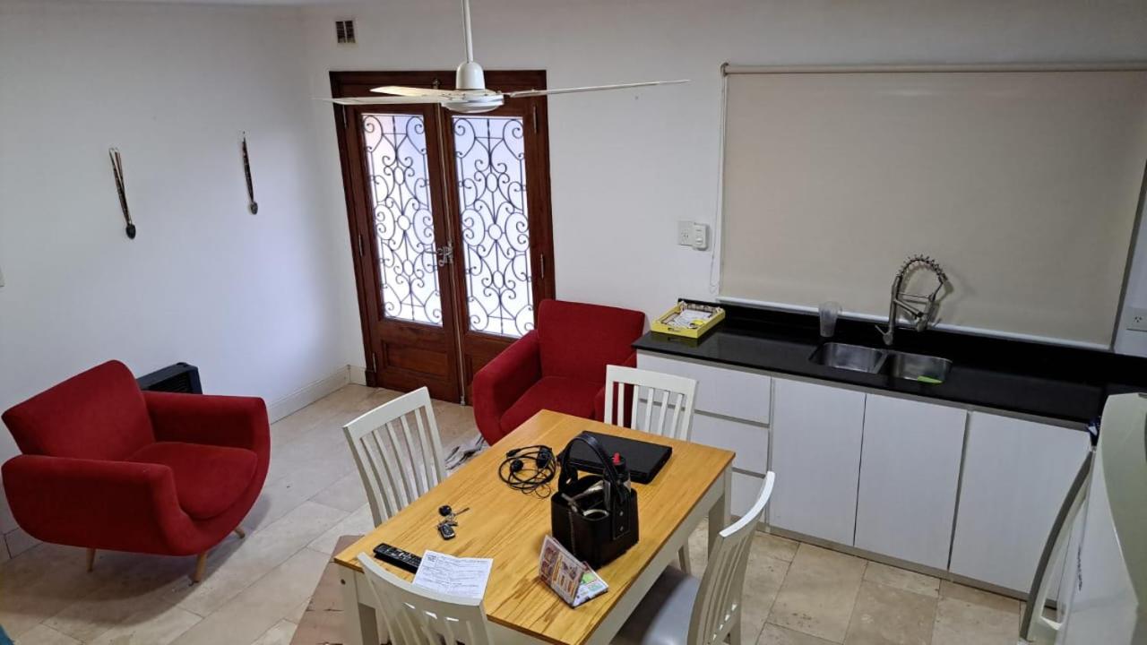 DUPLEX