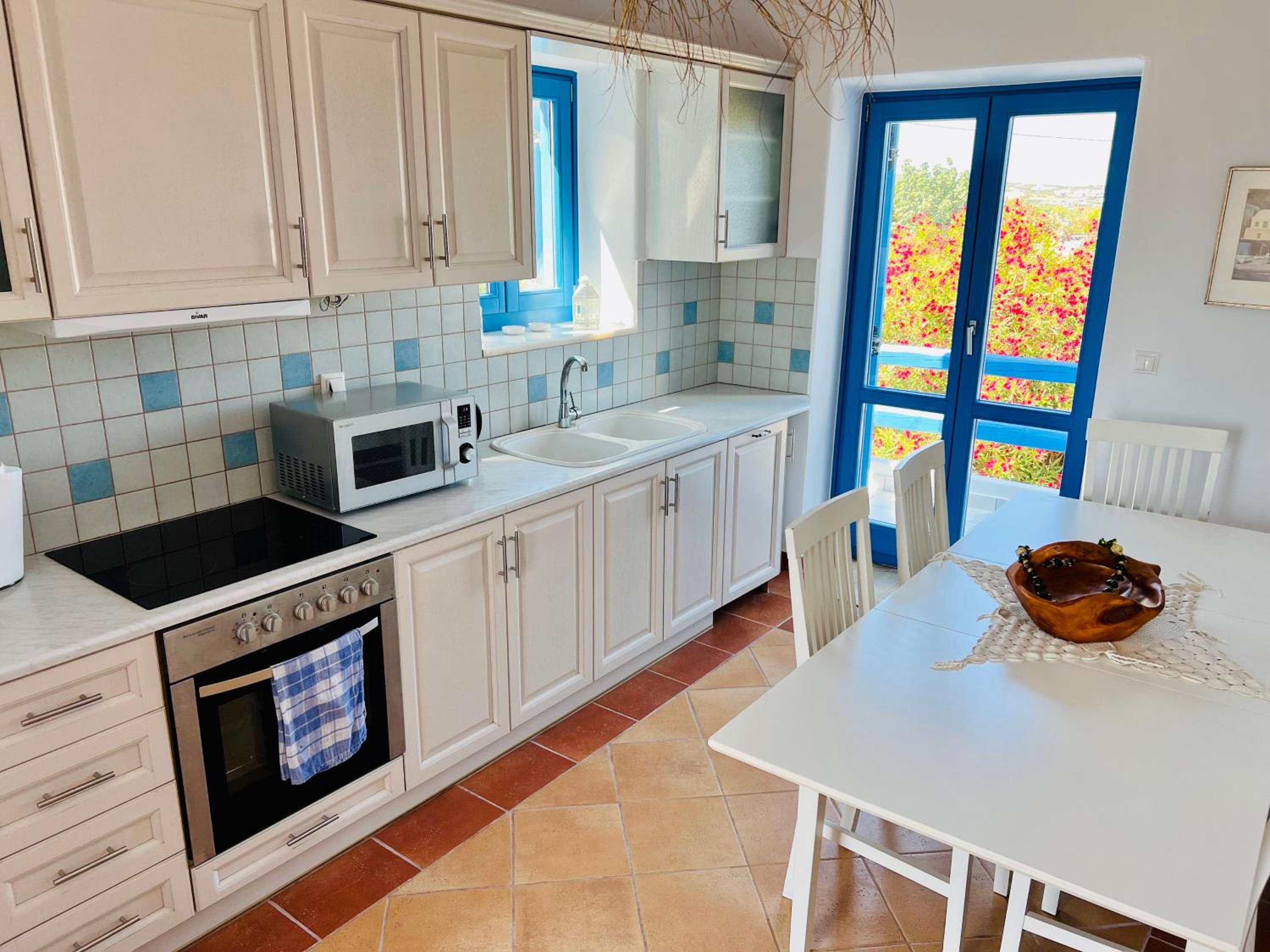 Paros Home