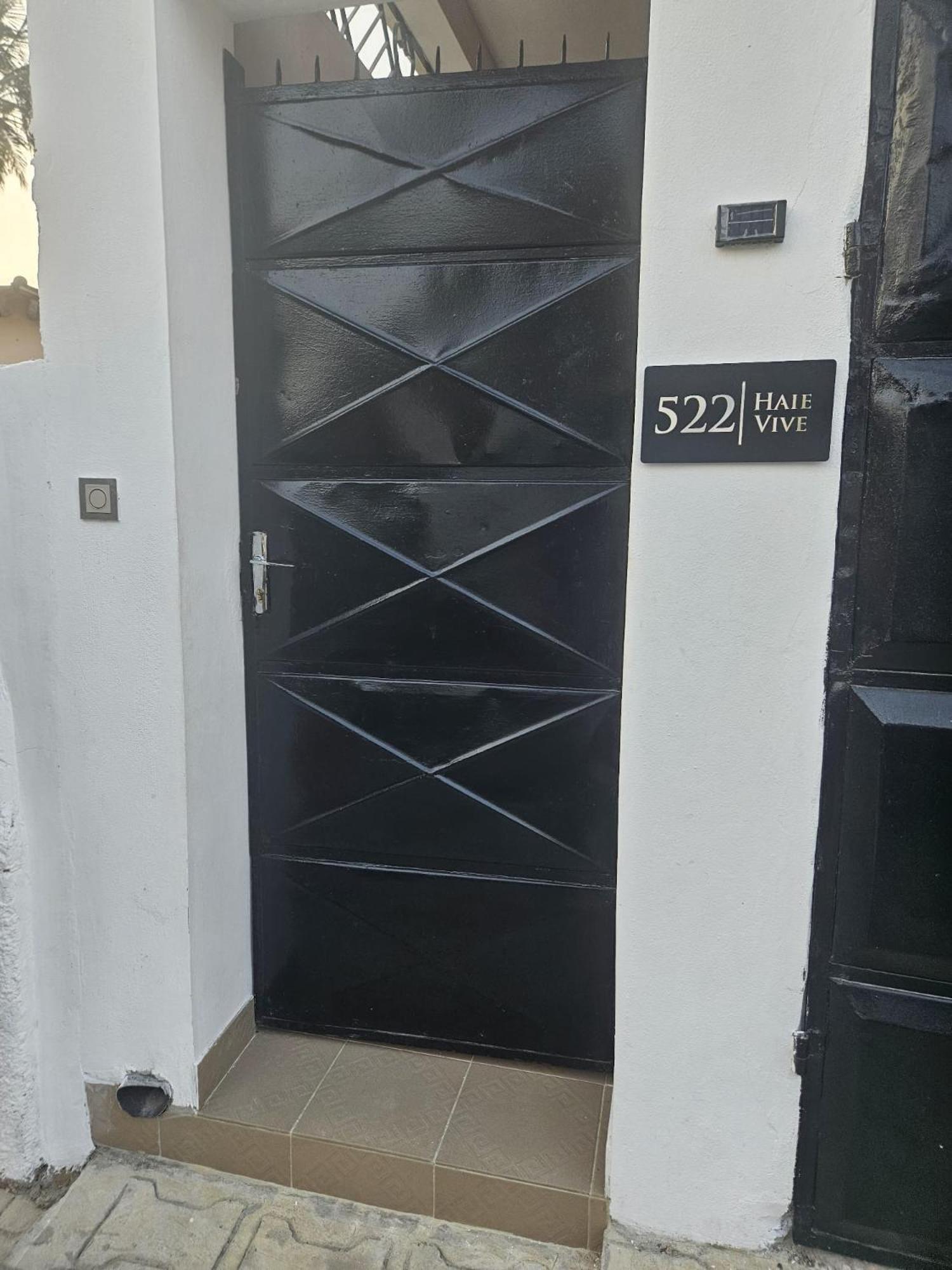 Studio Le Cosi, Cotonou