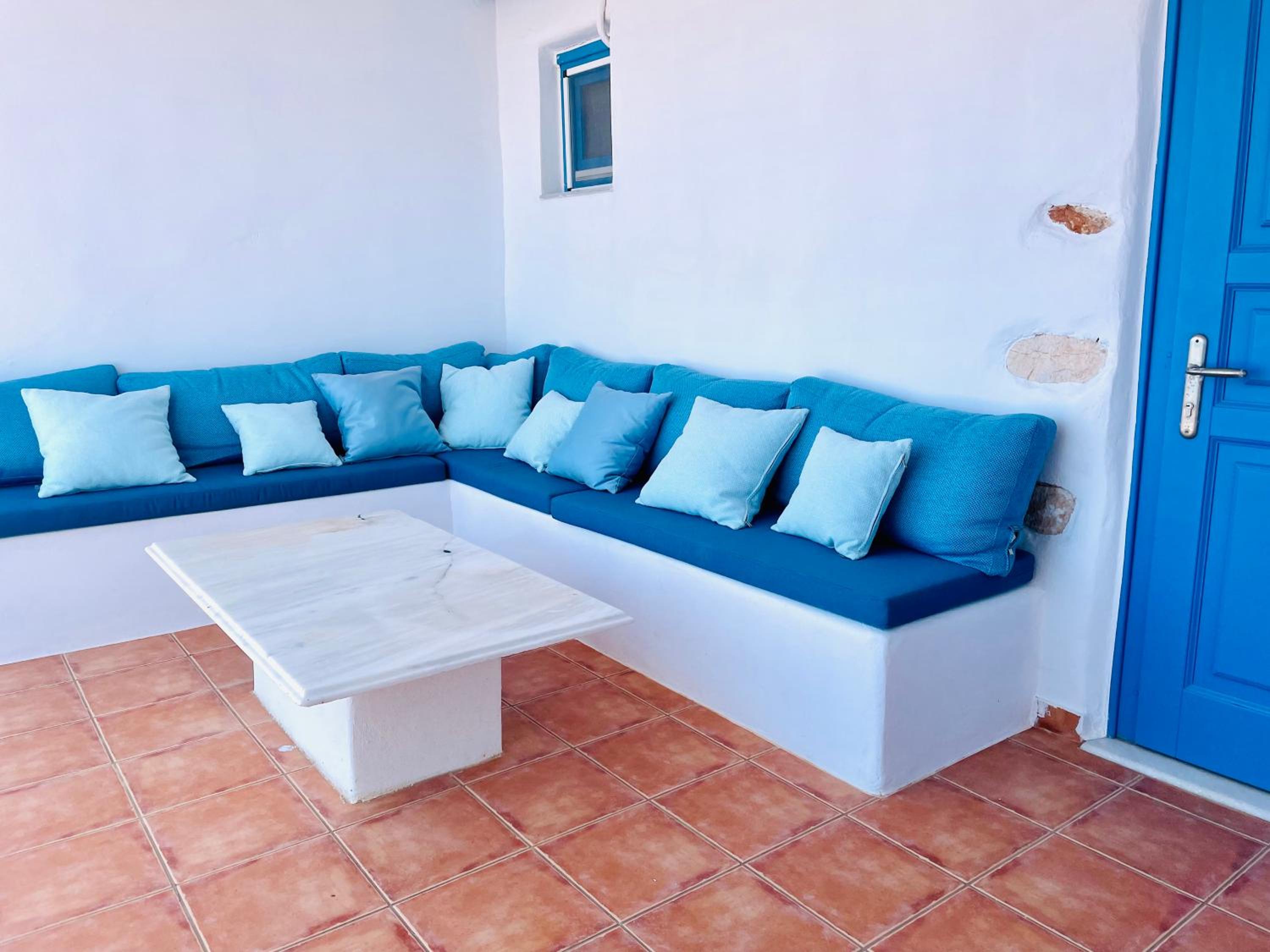 Paros Home