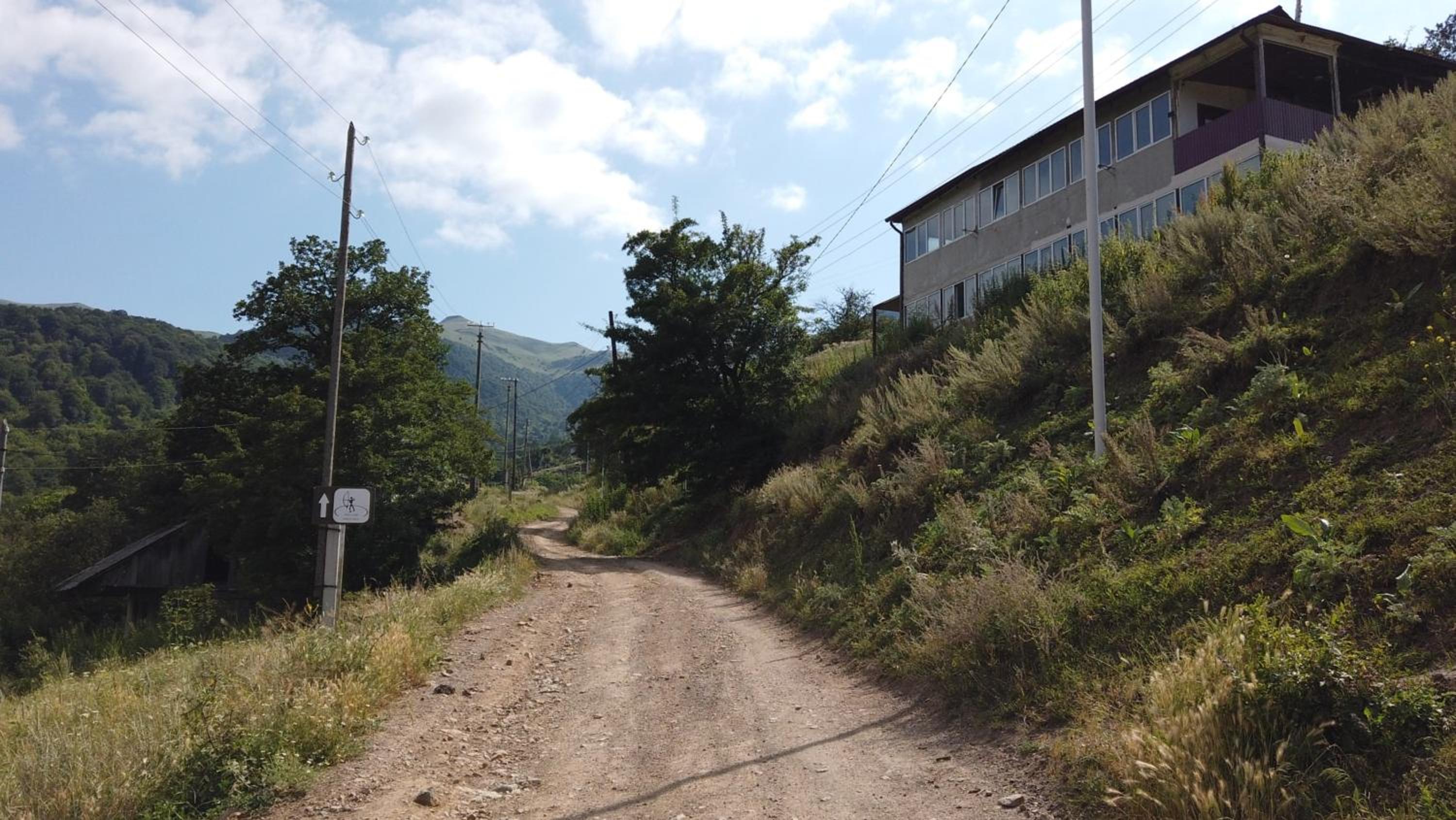 Large, Pet-Friendly Home in Kalavan