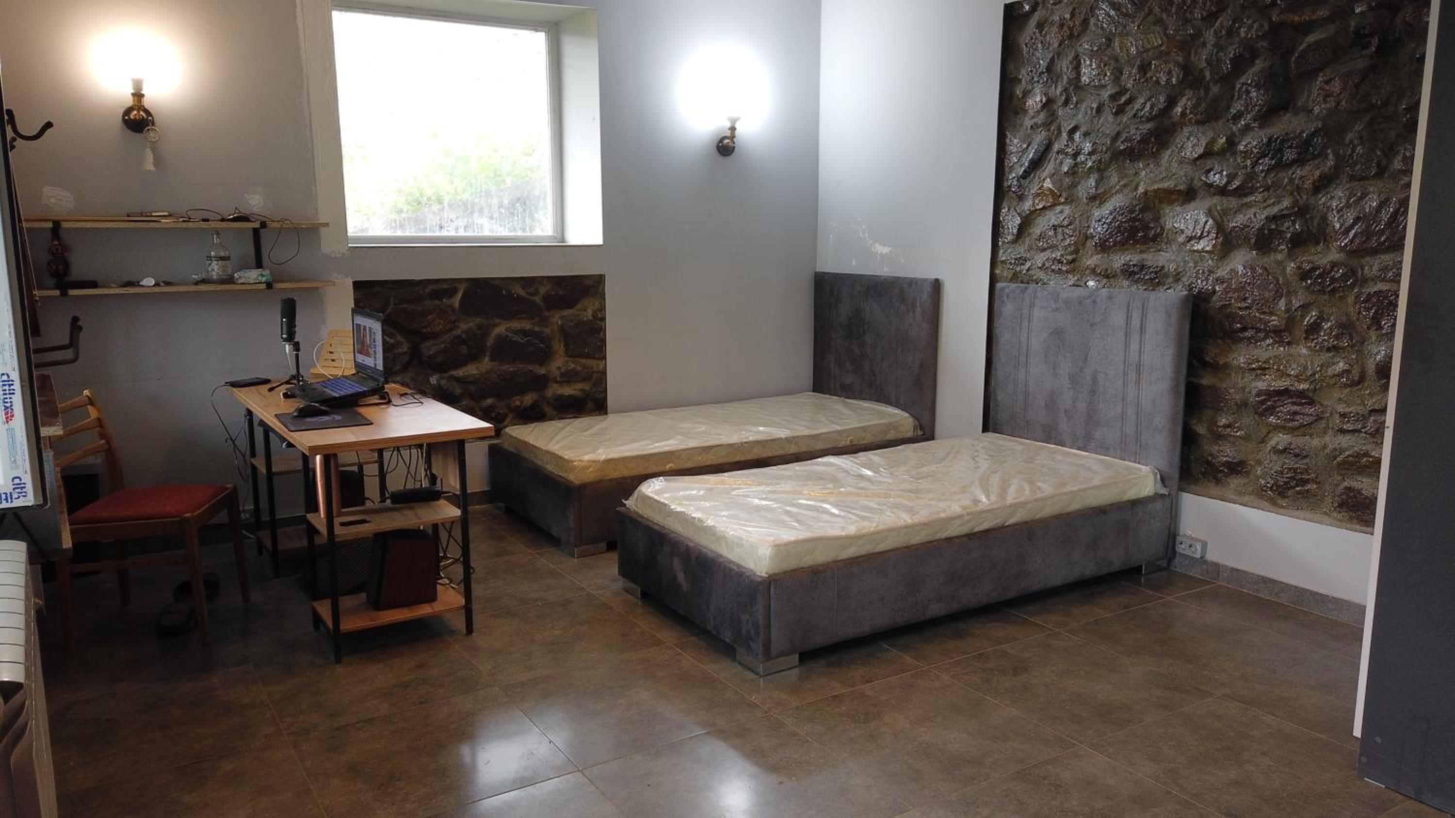 Large, Pet-Friendly Home in Kalavan