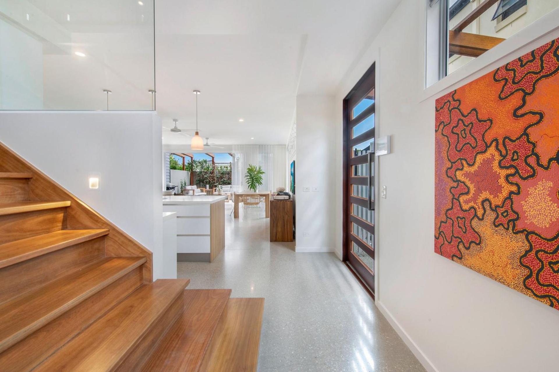 Luxury Tri-Level Duplex in Mermaid Beach - CoastHM