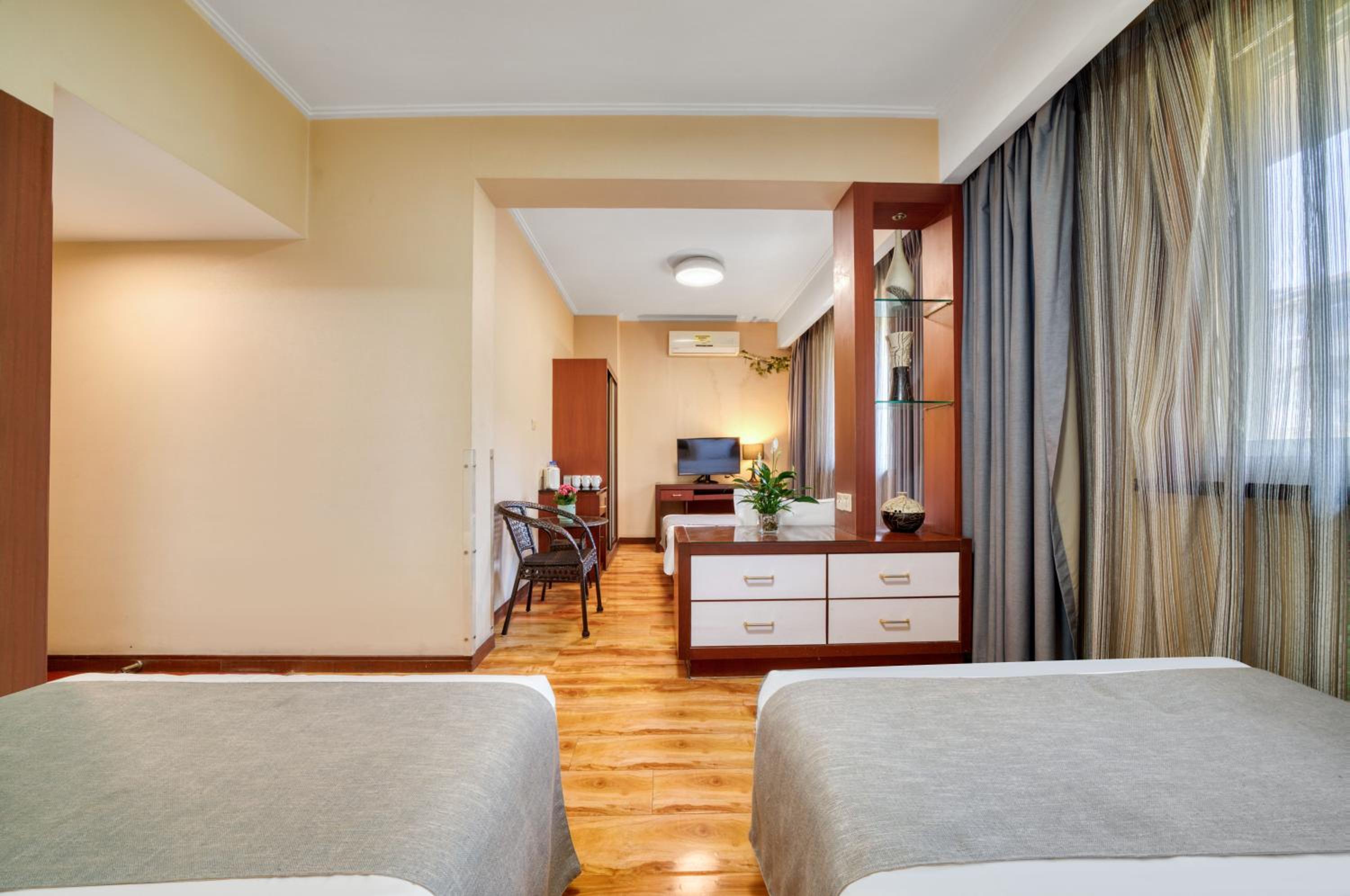 Hangzhou Vacations - Hangzhou Bokai Westlake Hotel - Property Image 9