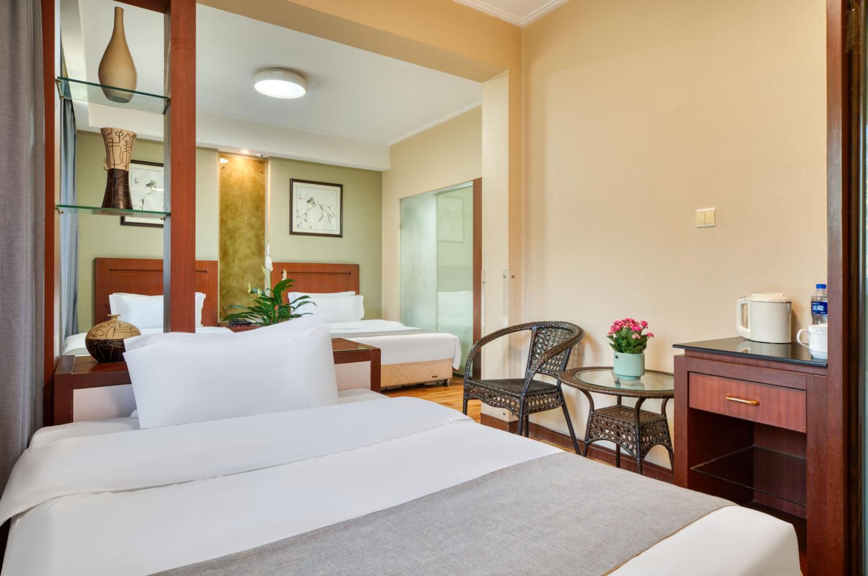 Hangzhou Vacations - Hangzhou Bokai Westlake Hotel - Property Image 8