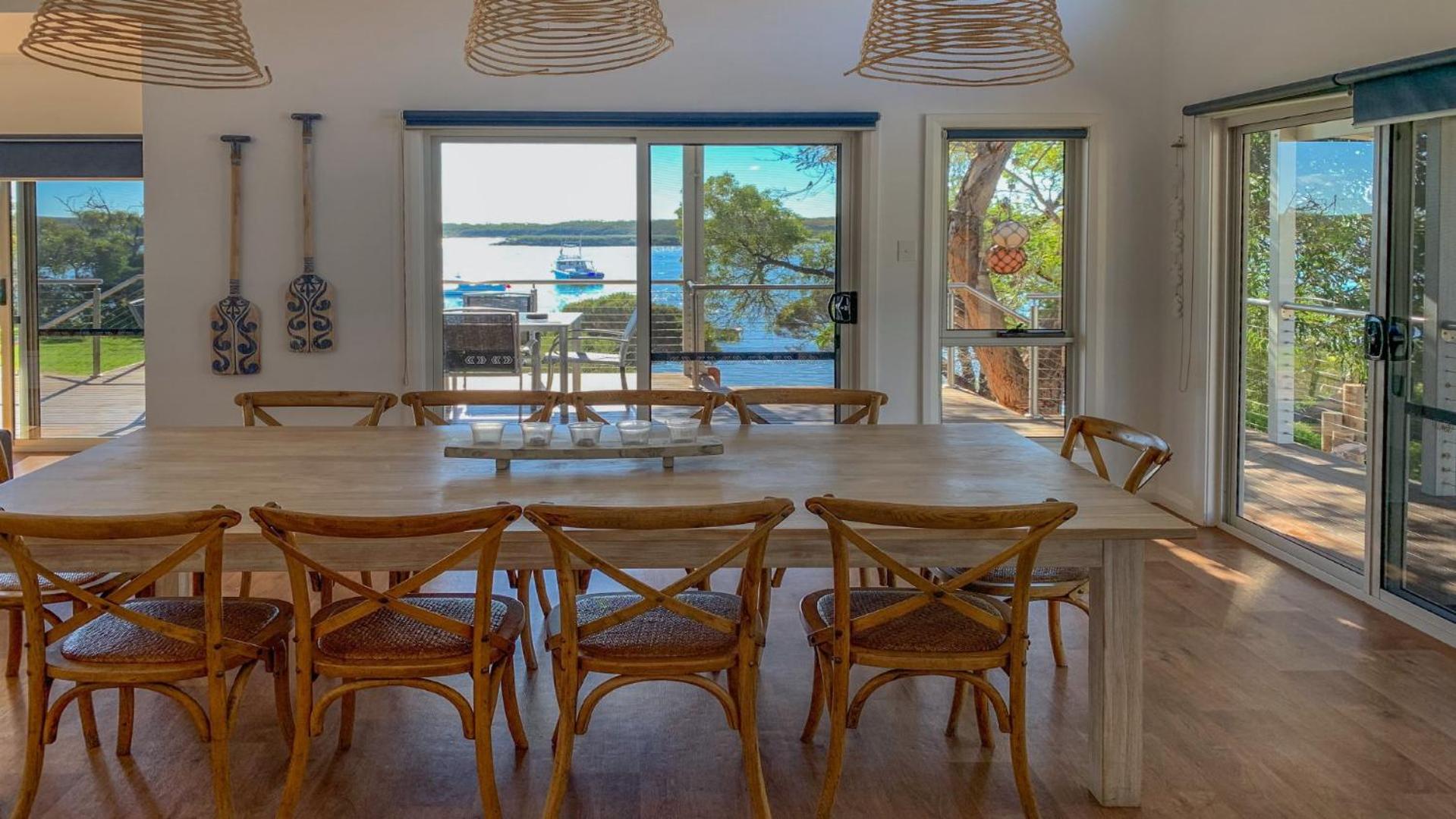 Angasi Is One Of Coffin Bay's Premium Properties - With Free Wifi