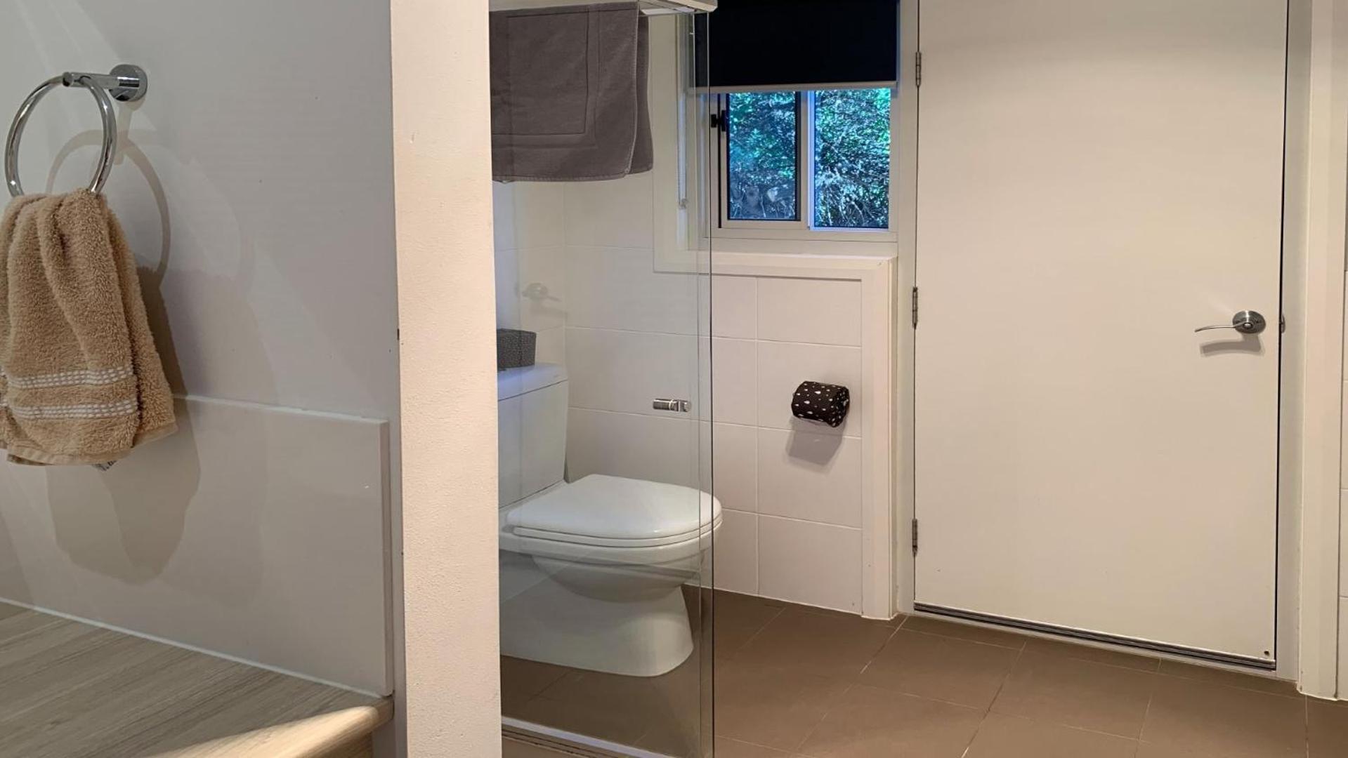 Angasi Is One Of Coffin Bay's Premium Properties - With Free Wifi