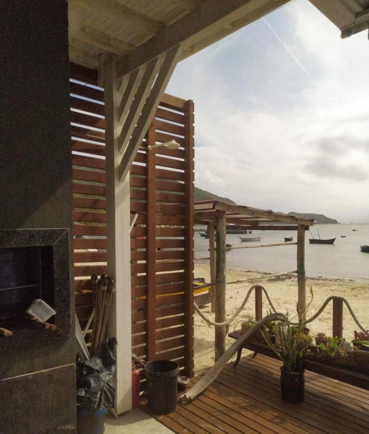 Casa pé na areia