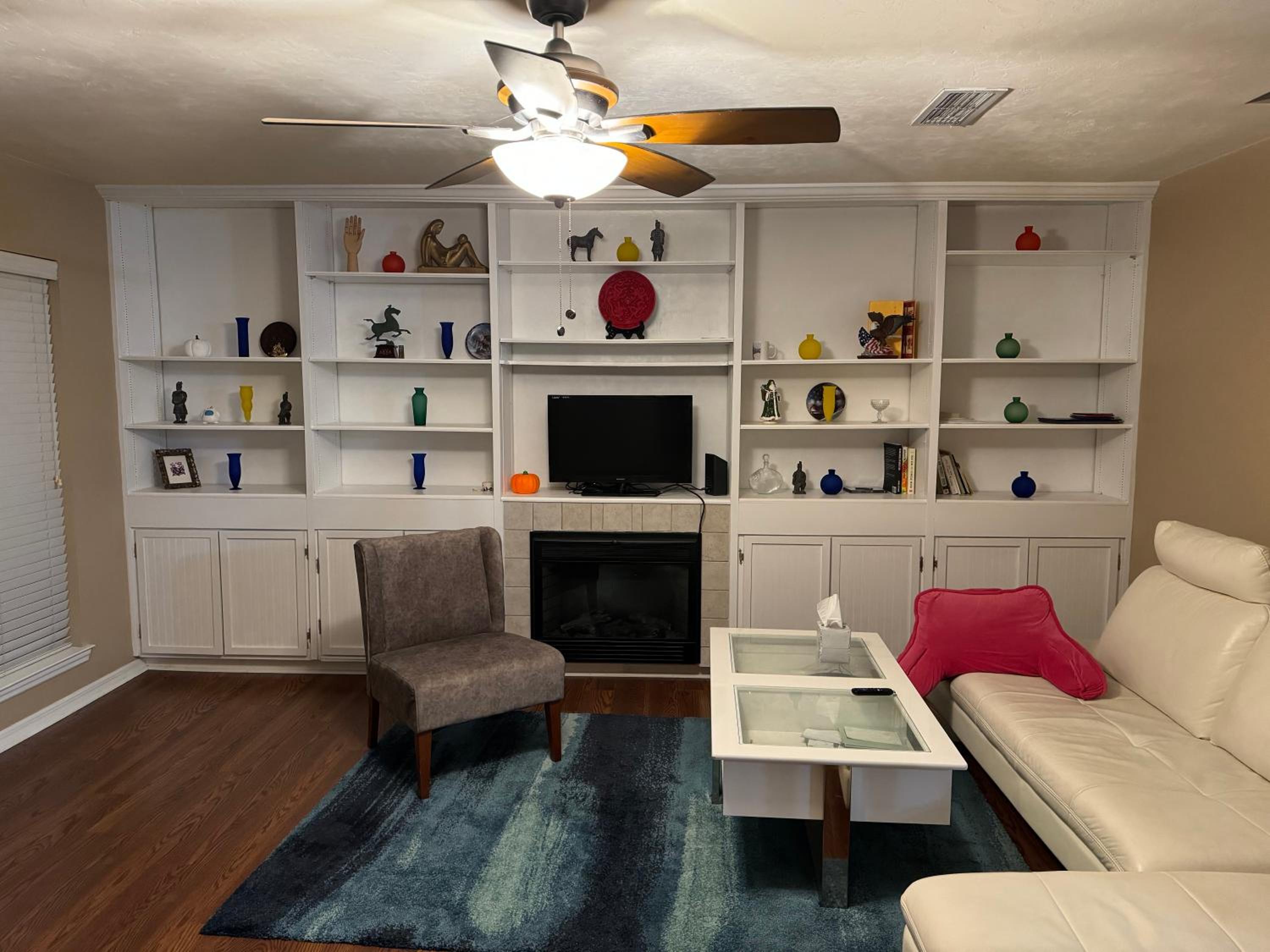 A stylish and Comfy Place to Stay view 5