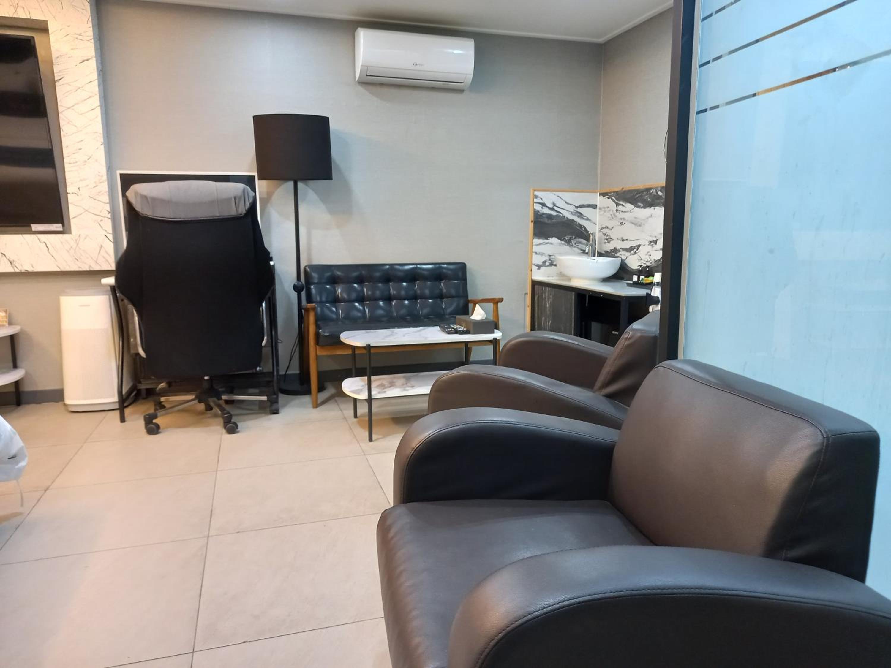 On & Off Hotel Bupyeong
