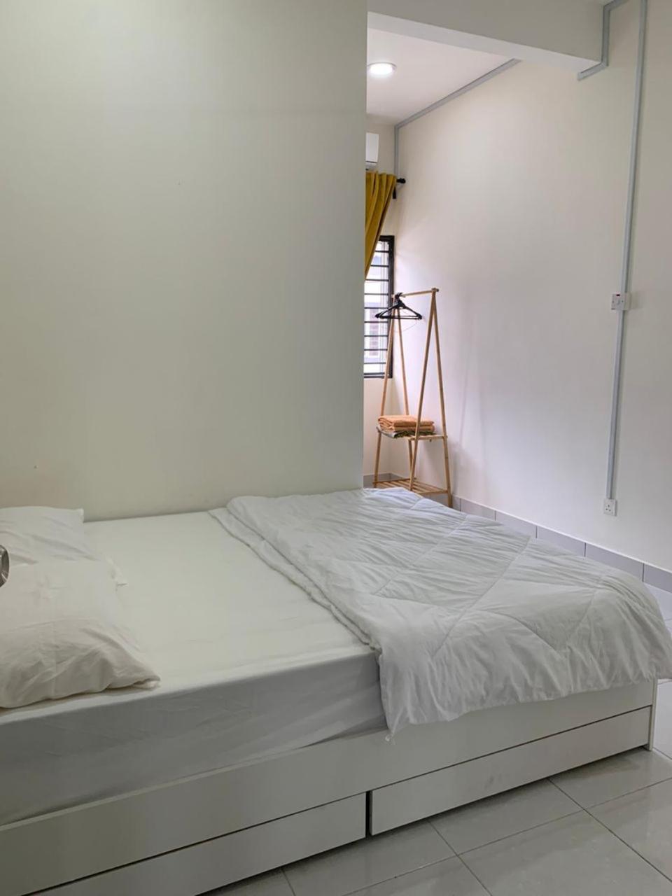Juwita&Arjuna Homestay Teluk Senangin