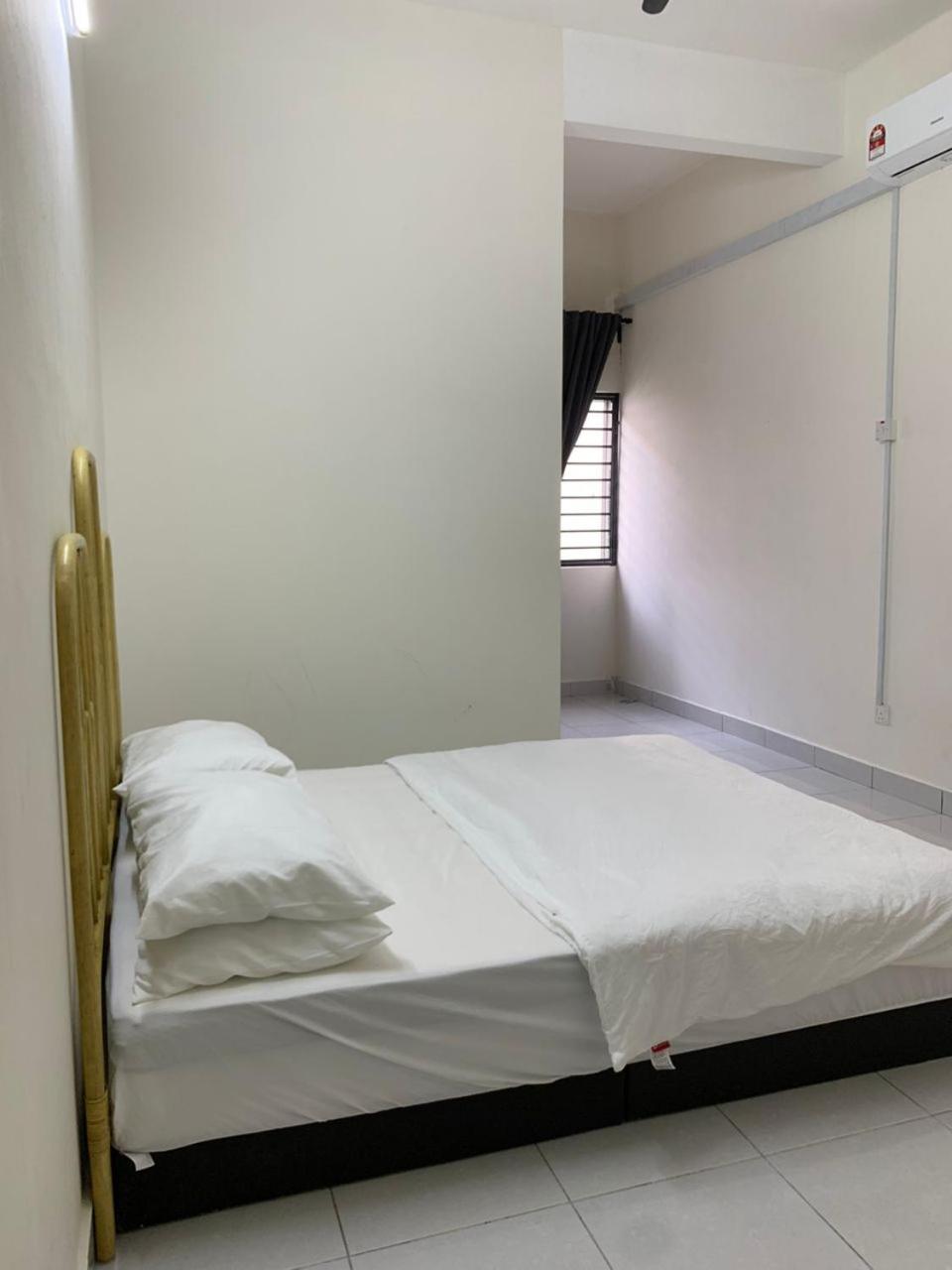 Juwita&Arjuna Homestay Teluk Senangin
