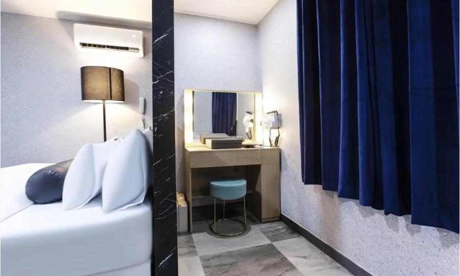On & Off Hotel Bupyeong