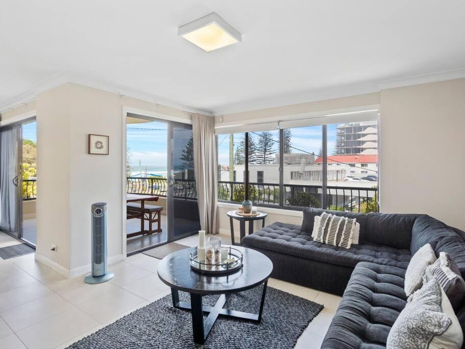Miami Beach House - Hosted by Burleigh Letting