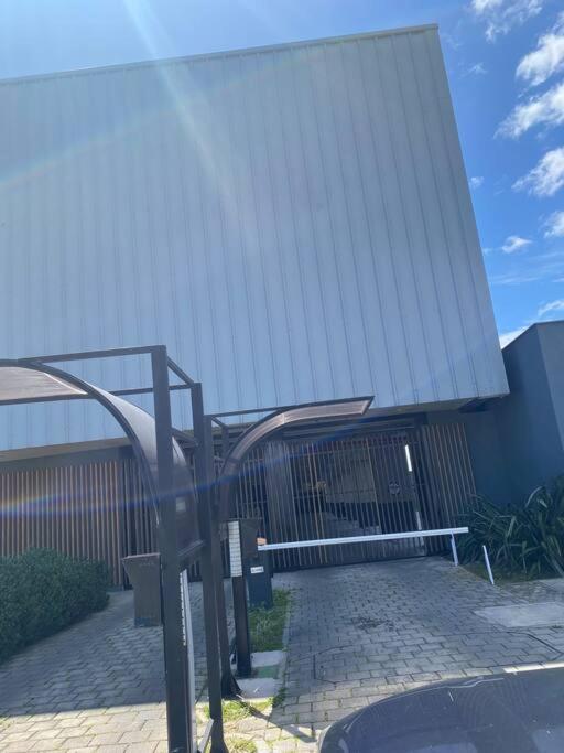 Loft Flow Parque Una com garagem!
