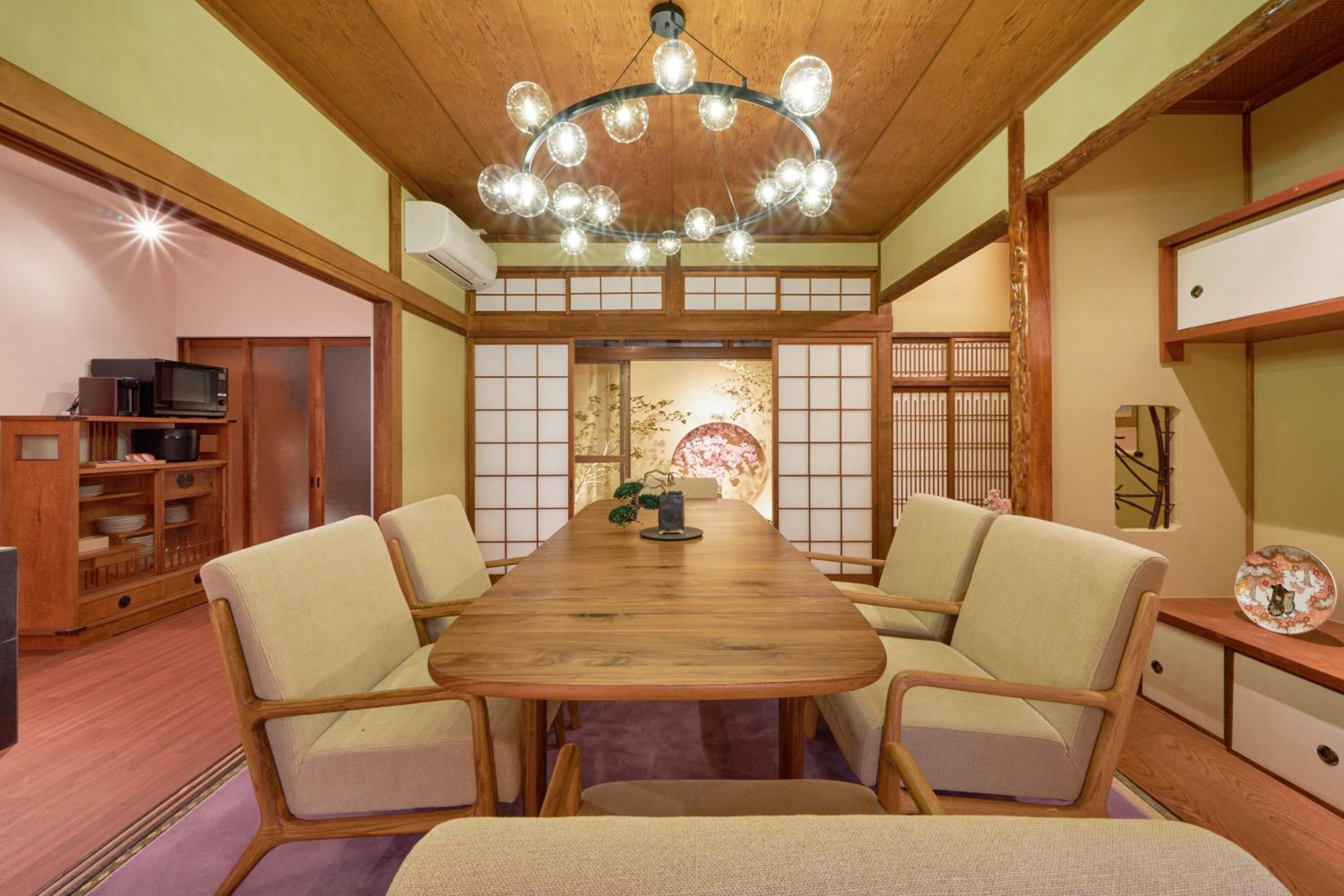 Hotel 今昔荘 天下茶屋 Konjaku-so Tengachaya Tea And Relax