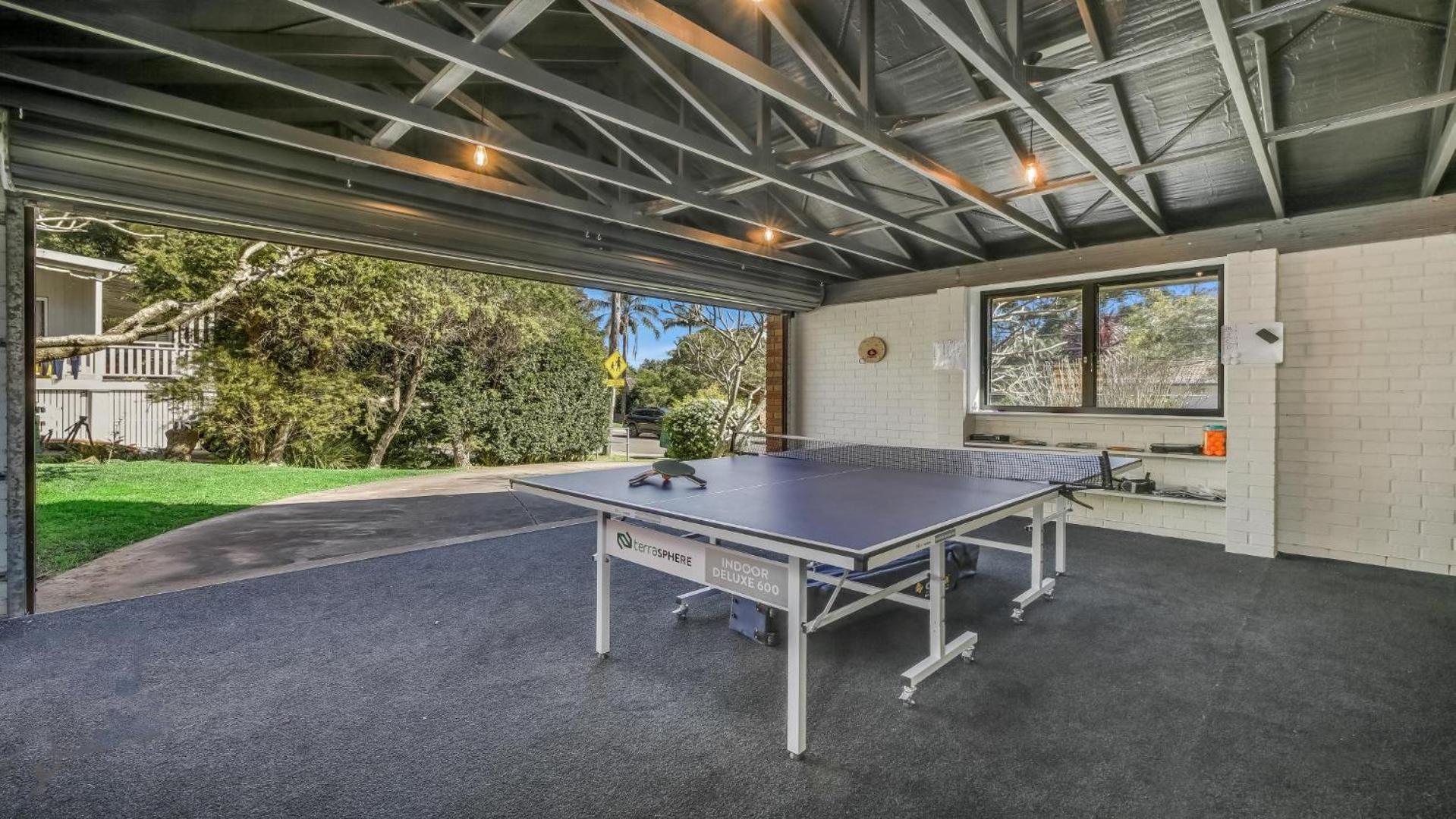 Homely Beach Retreat Three Living Areas, Table Tennis Table Accom Holidays