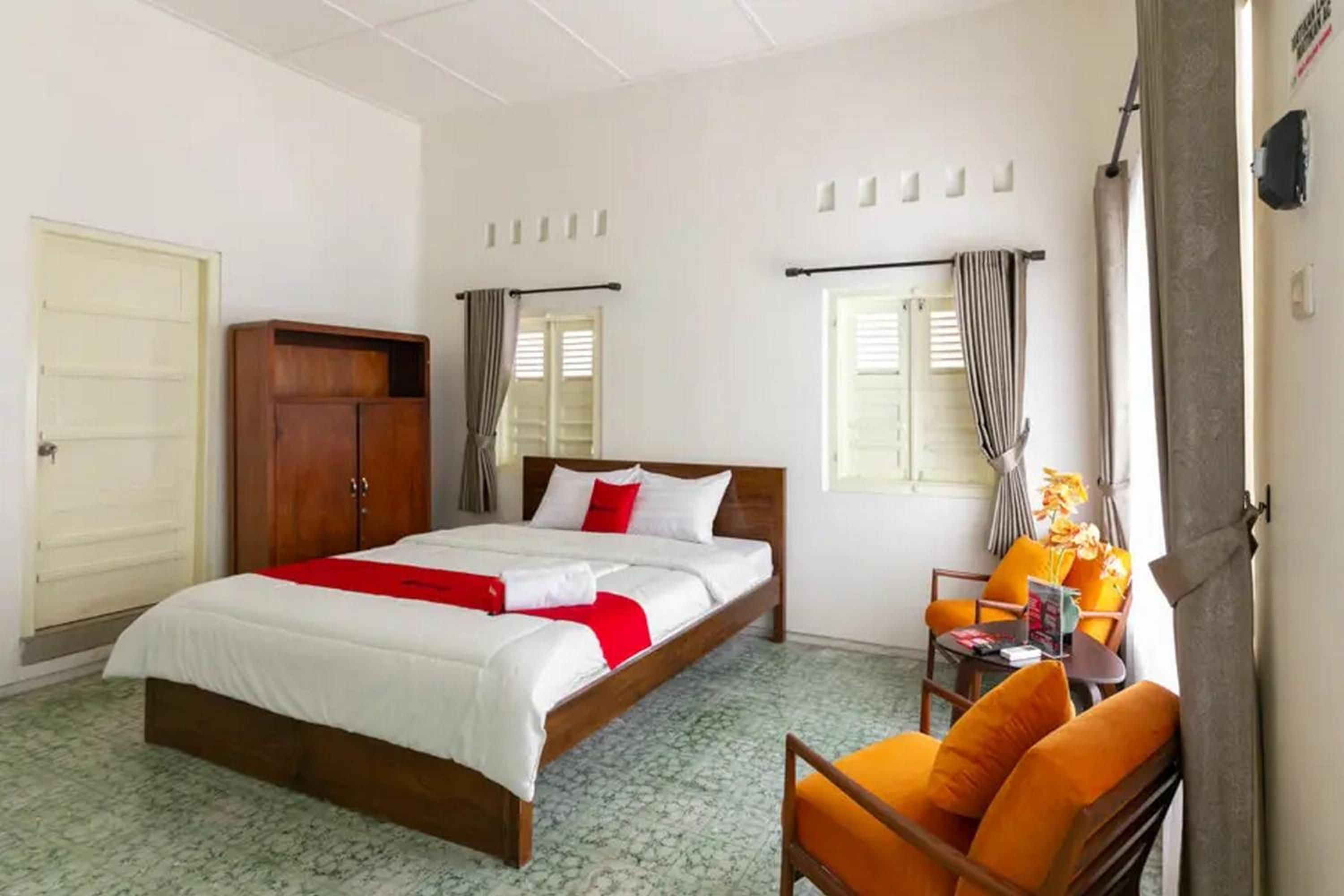 RedDoorz Syariah near Titik Nol Yogyakarta, 욕야카르타 - 16