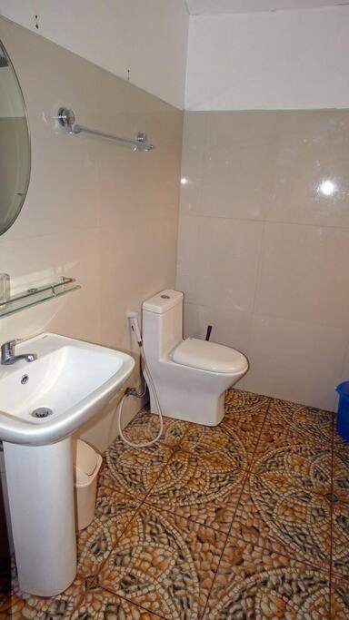 Sweet native Guesthouse in Paradise Garden view 3