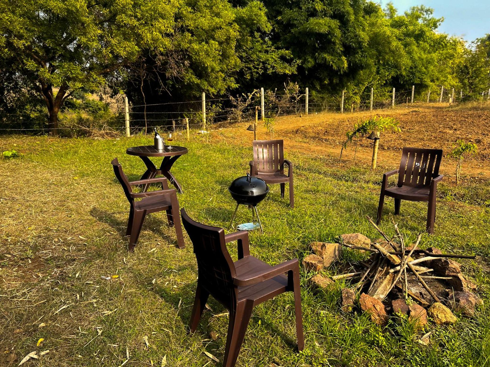Gypsy Stays- Aakhet Farms