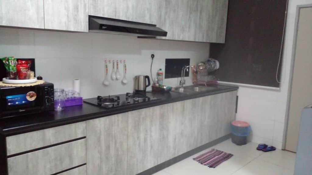 IOI Residences Kempas utama