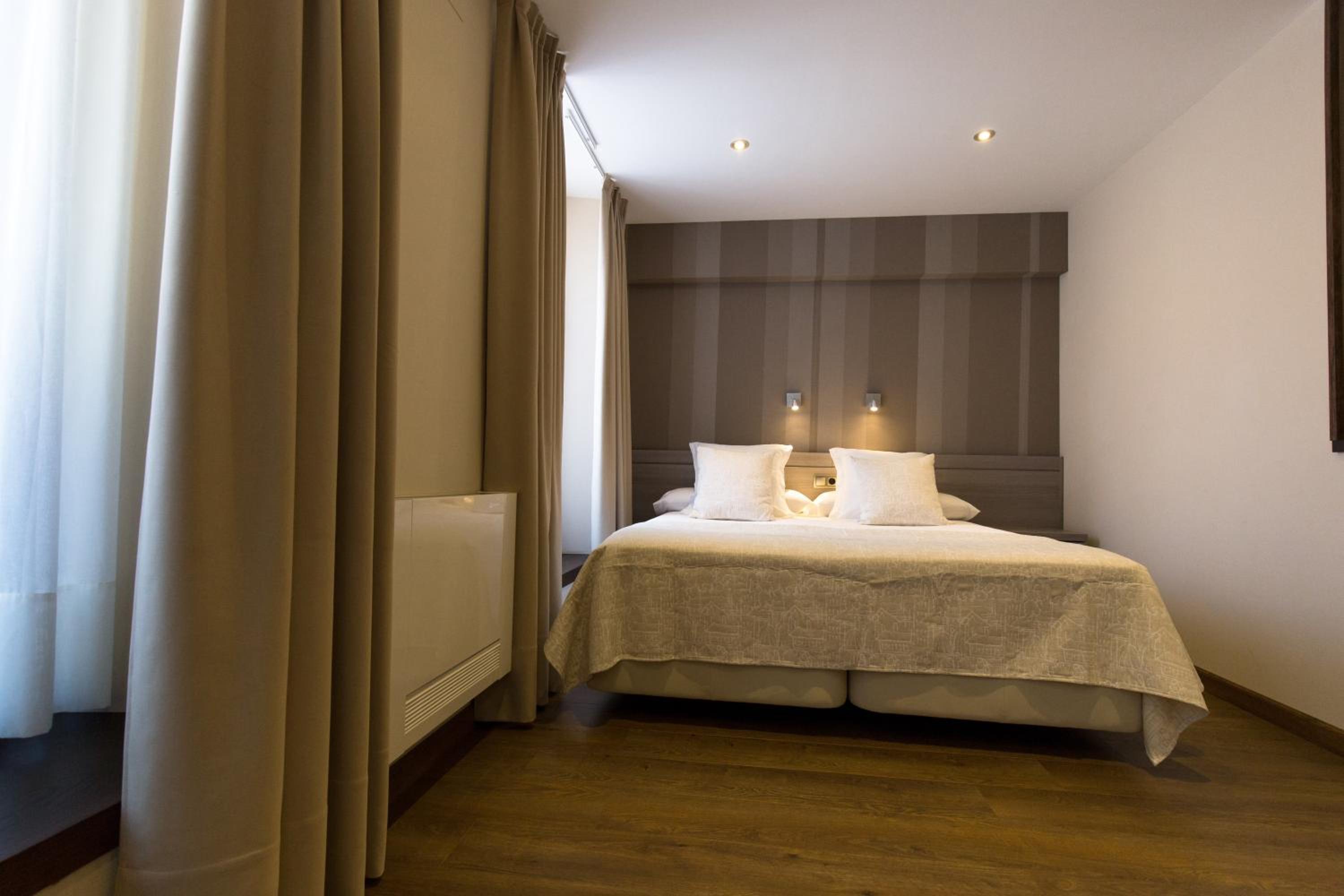 Apartamentos Turísticos Llanes