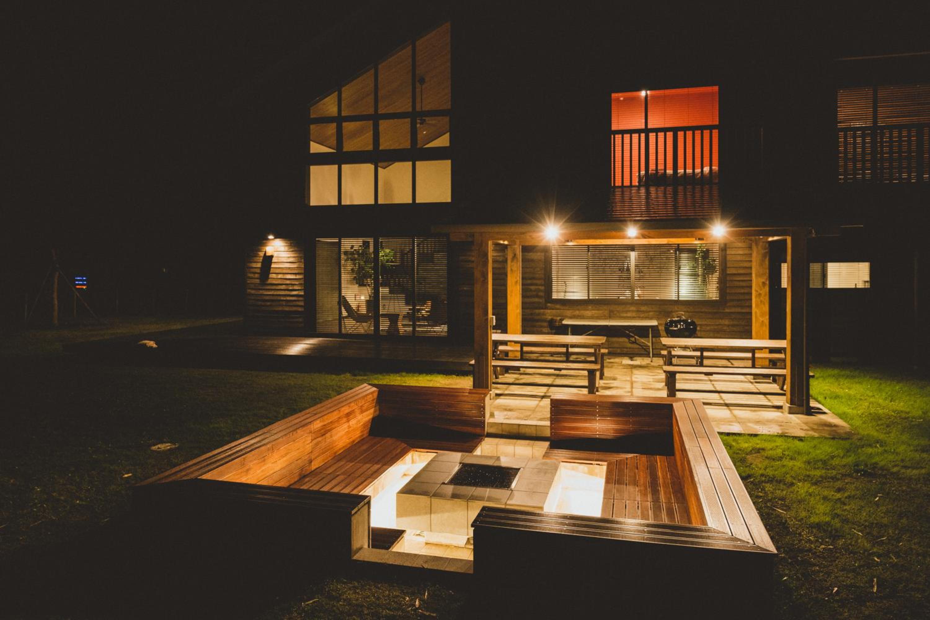 Cairns House by SANA view 4