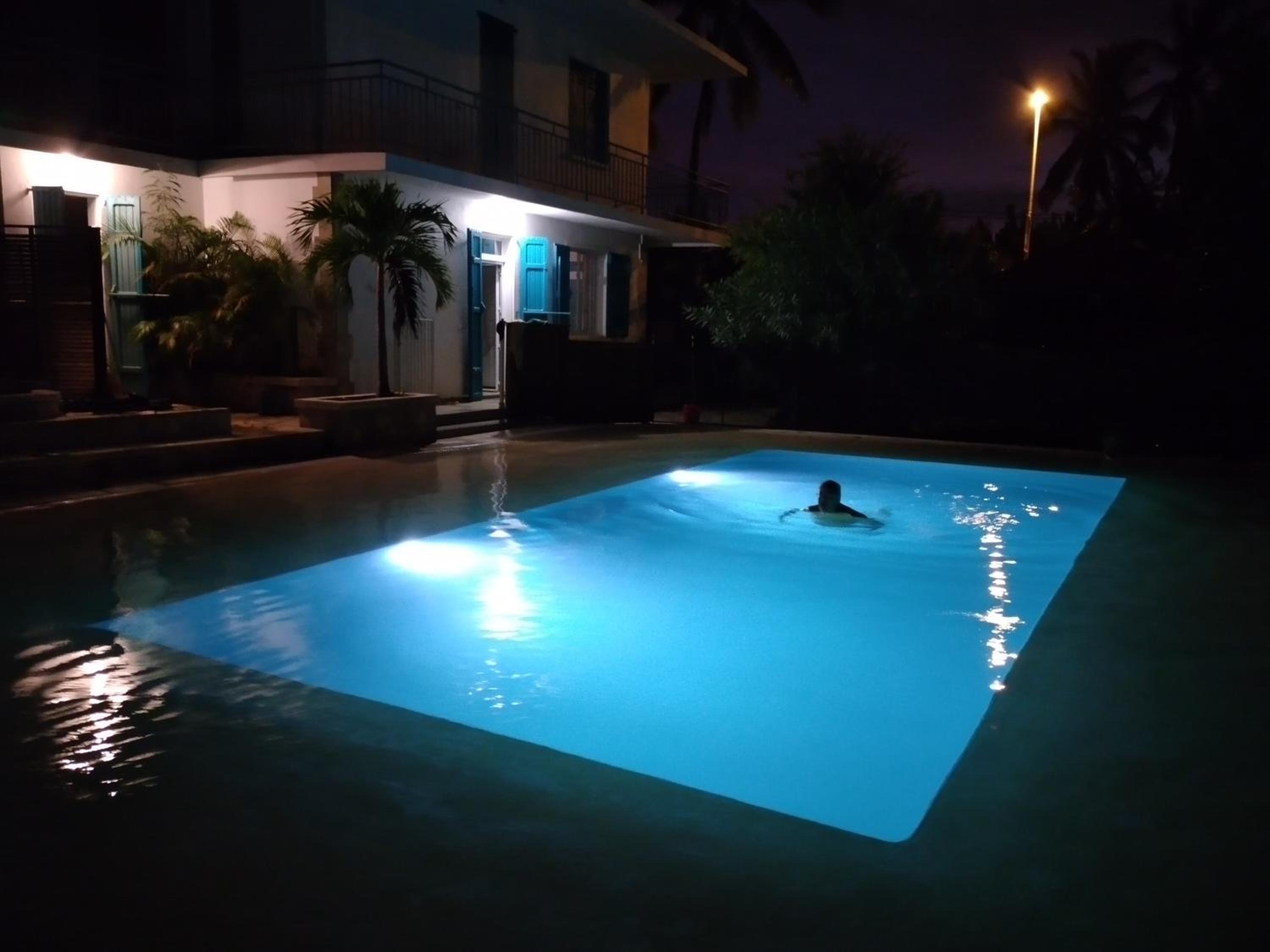 Villa Anthalo piscine chauffée et proximité lagon