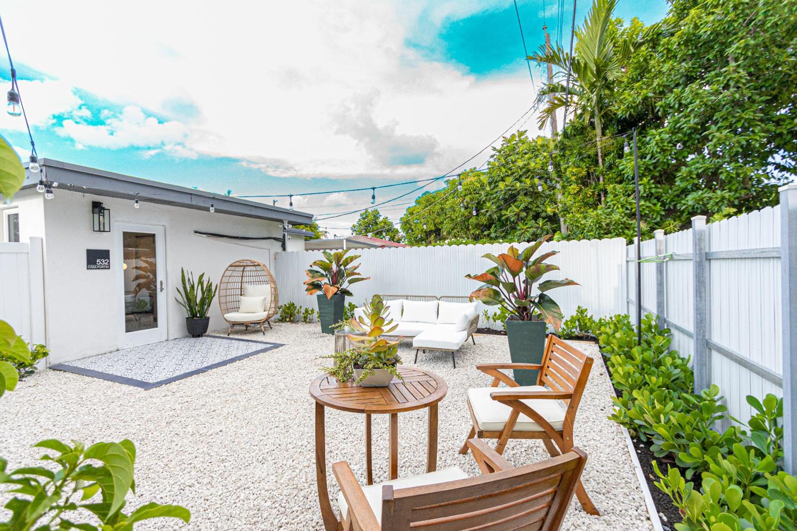 Casa Fortim Studio + private + large patio