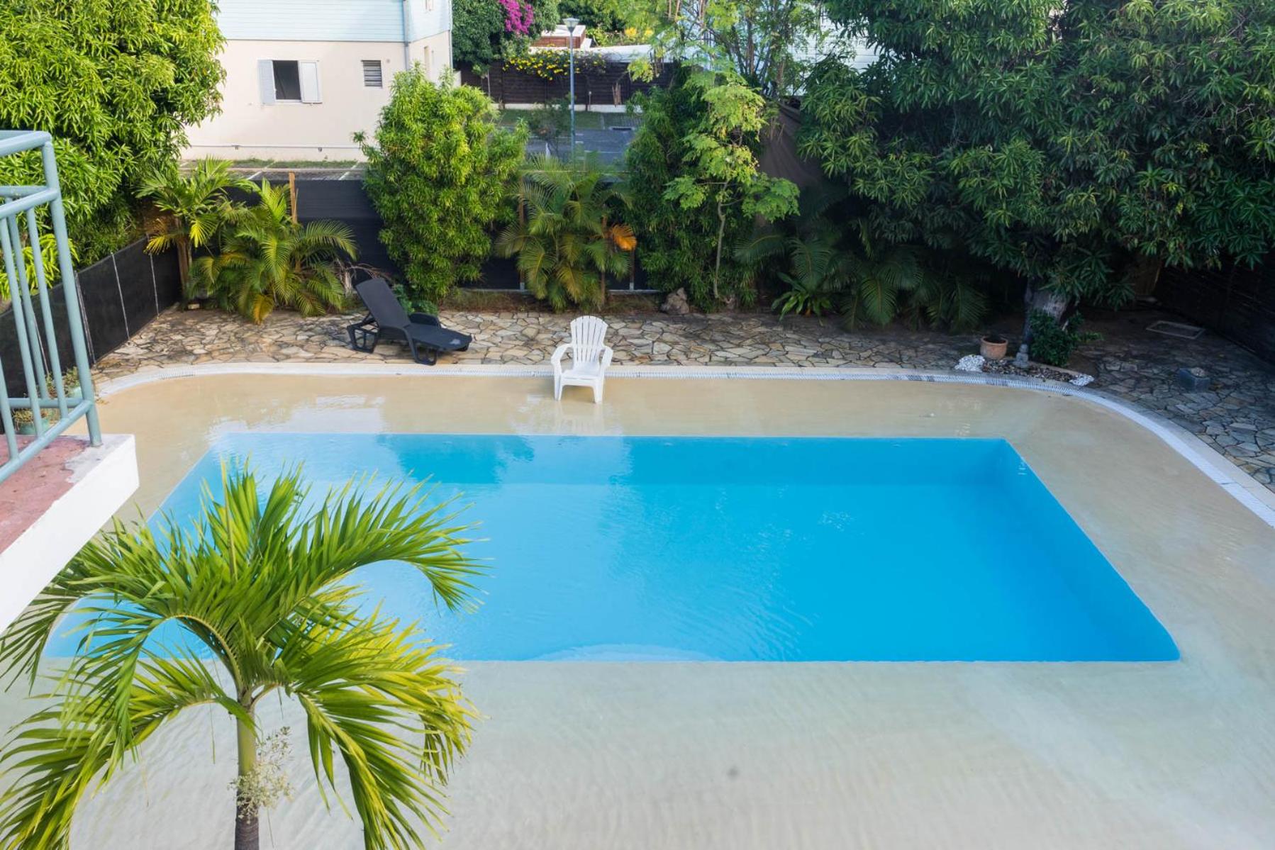 Villa Anthalo piscine chauffée et proximité lagon