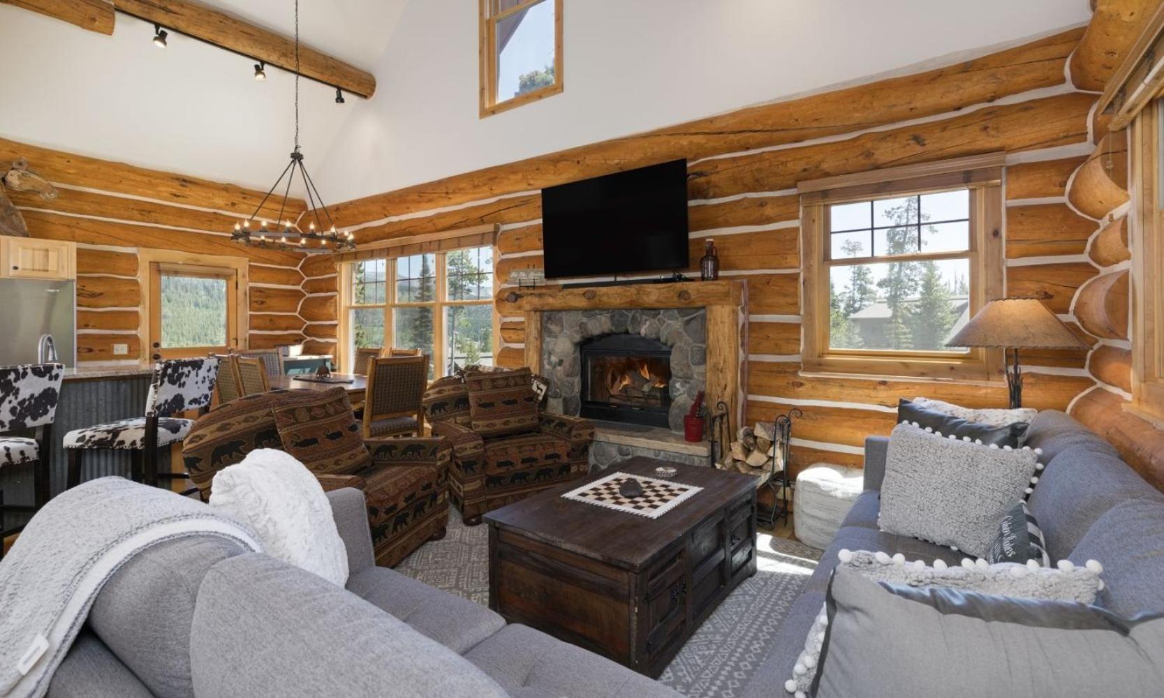 Powder Ridge Cabin Rosebud 7 view 4