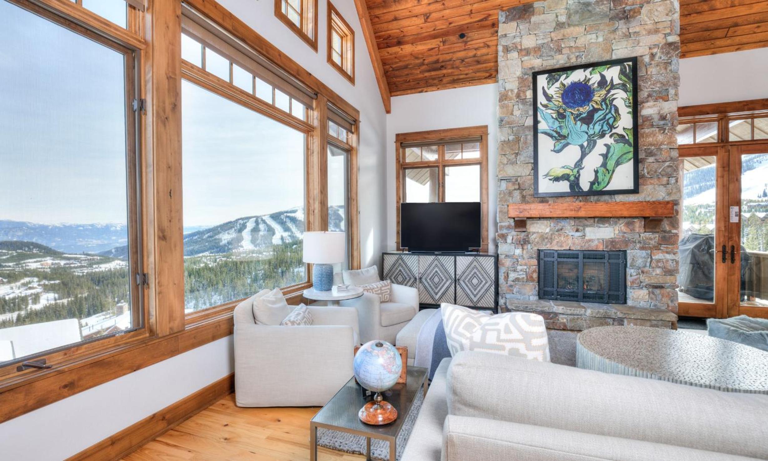 Cowboy Heaven Luxury Suite 6C view 4