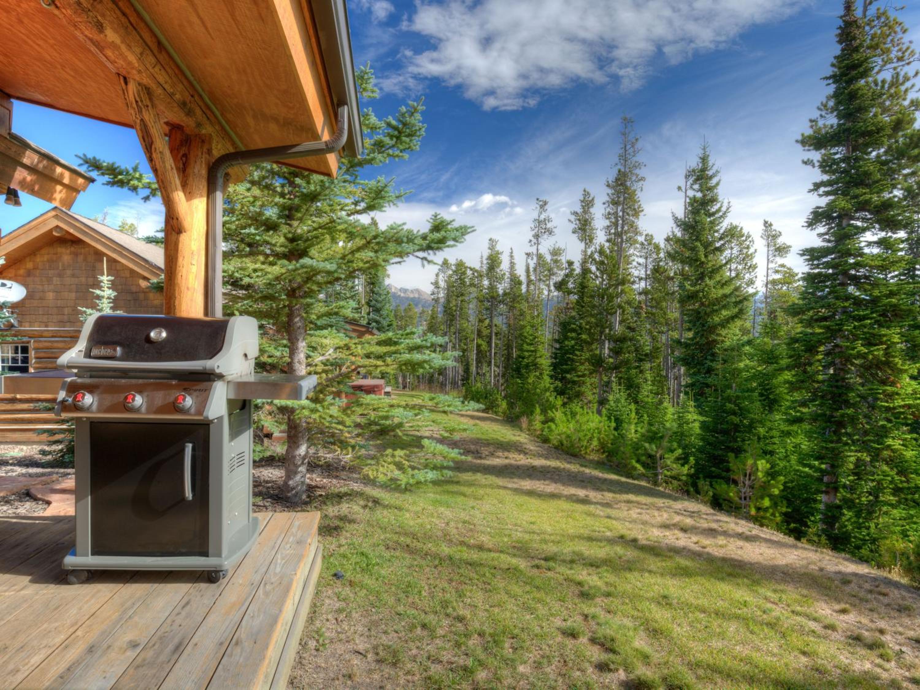 Cowboy Heaven Cabin 7 Rustic Ridge view 4