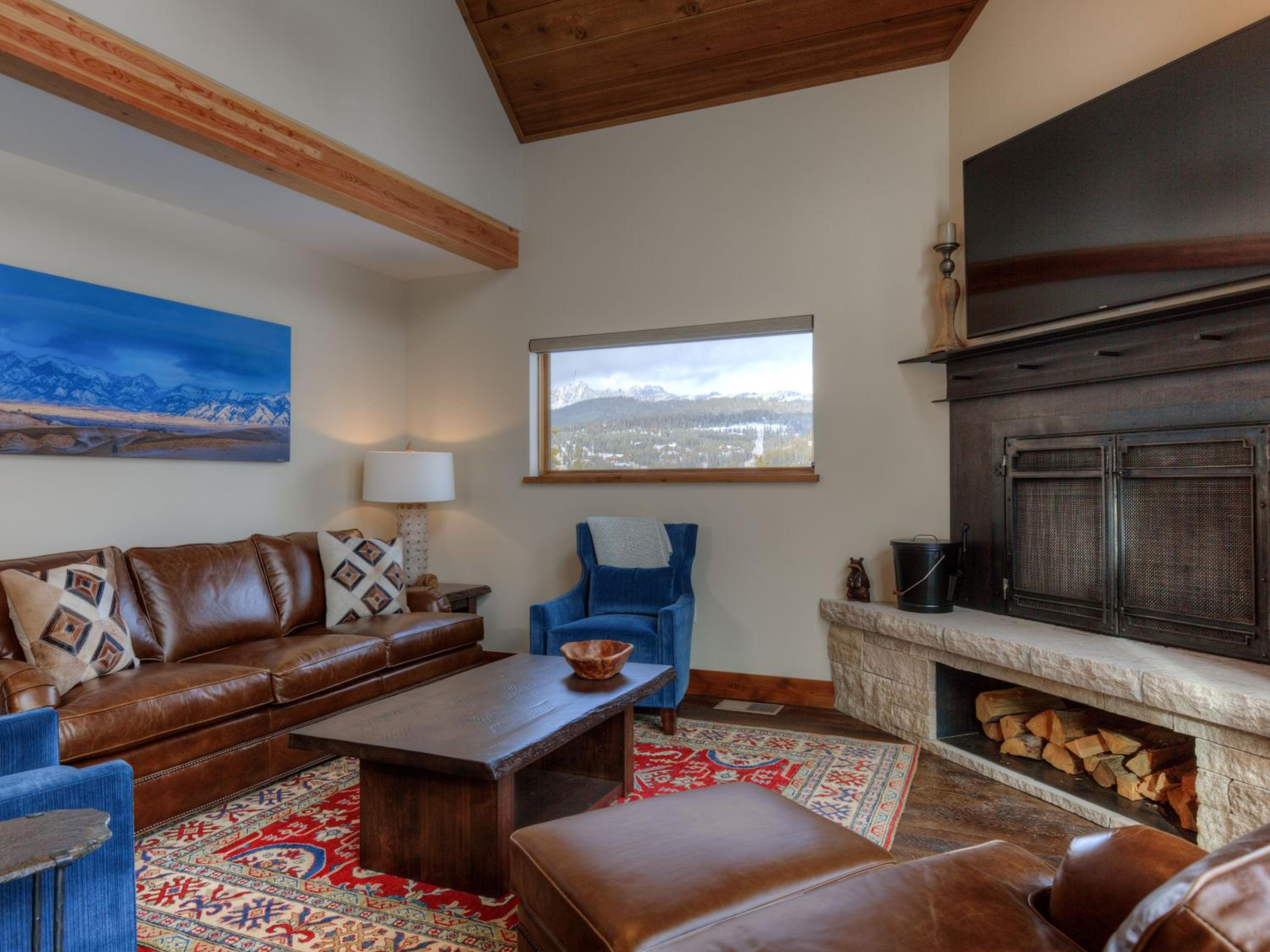 Homestead Chalet 5 Claim Jumper view 4