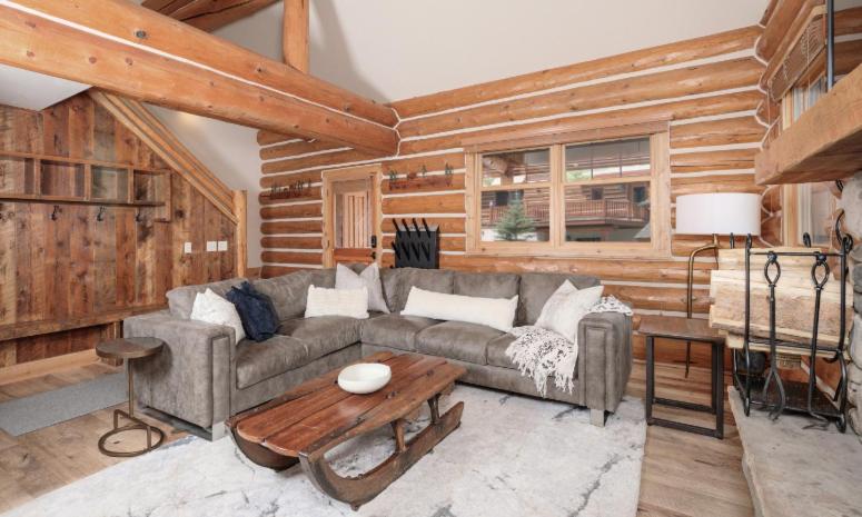 Powder Ridge Cabin Red Cloud 4 view 5