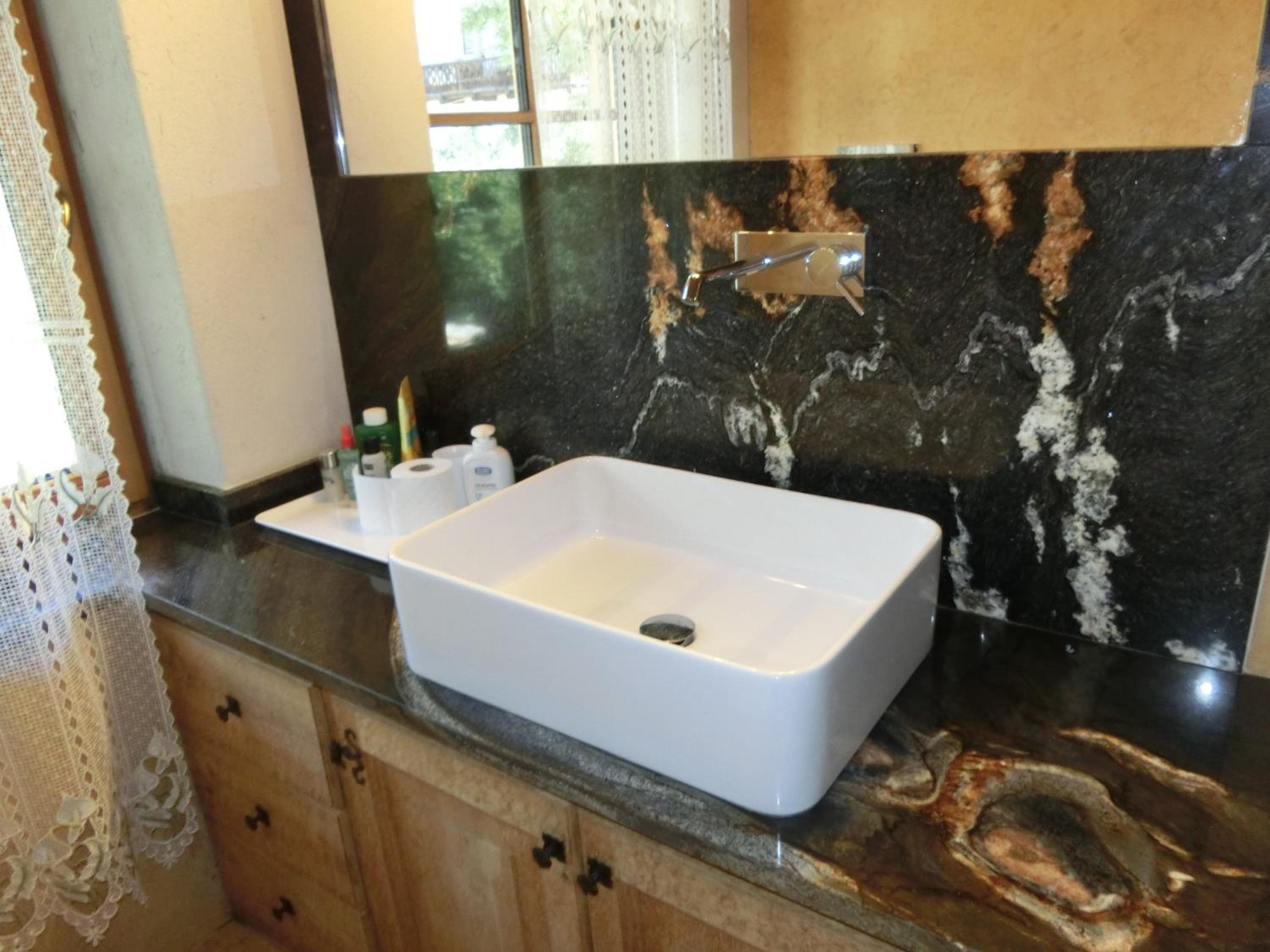 CORTINA Lodge view 5
